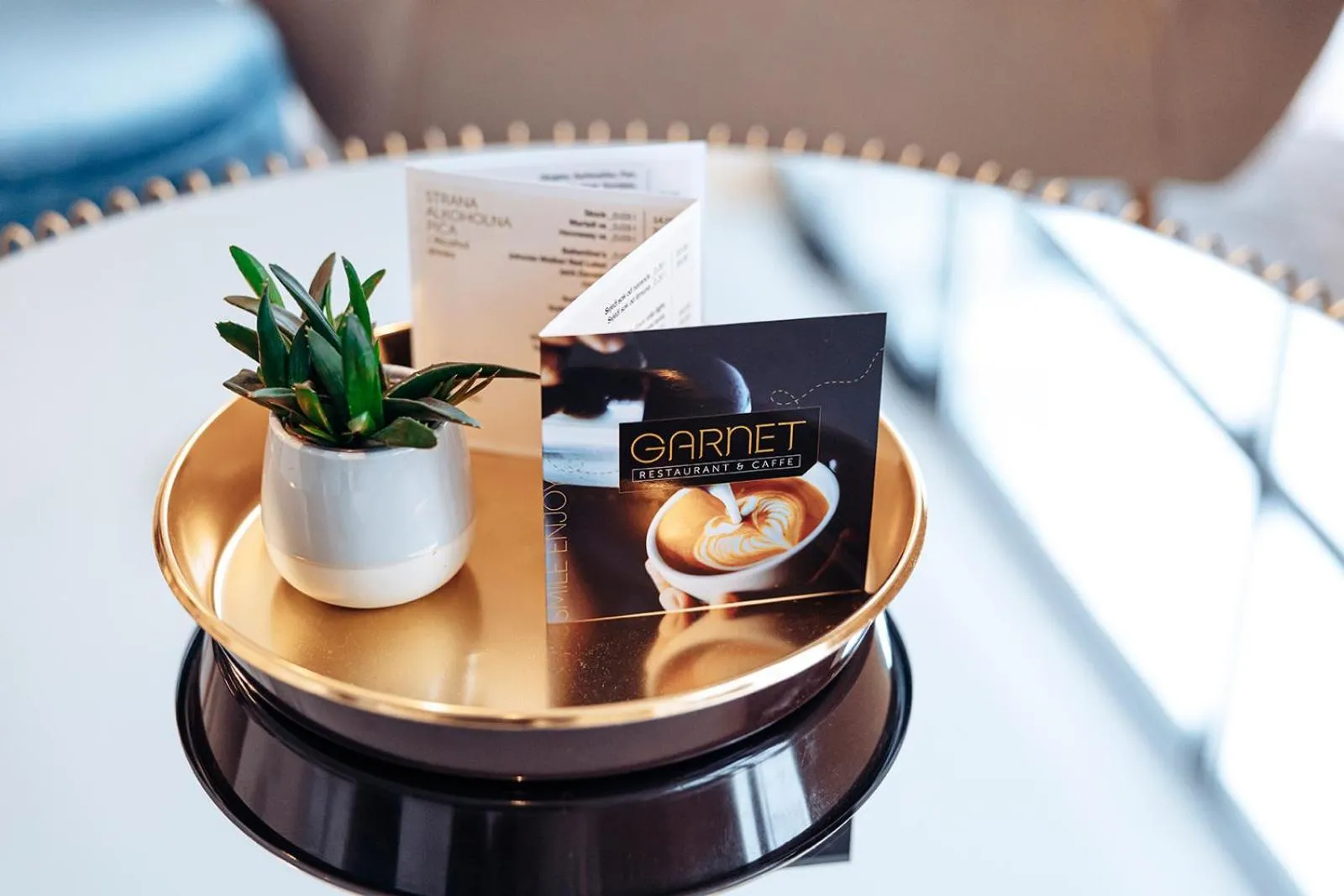 Food and drinks in Antunović Hotel East