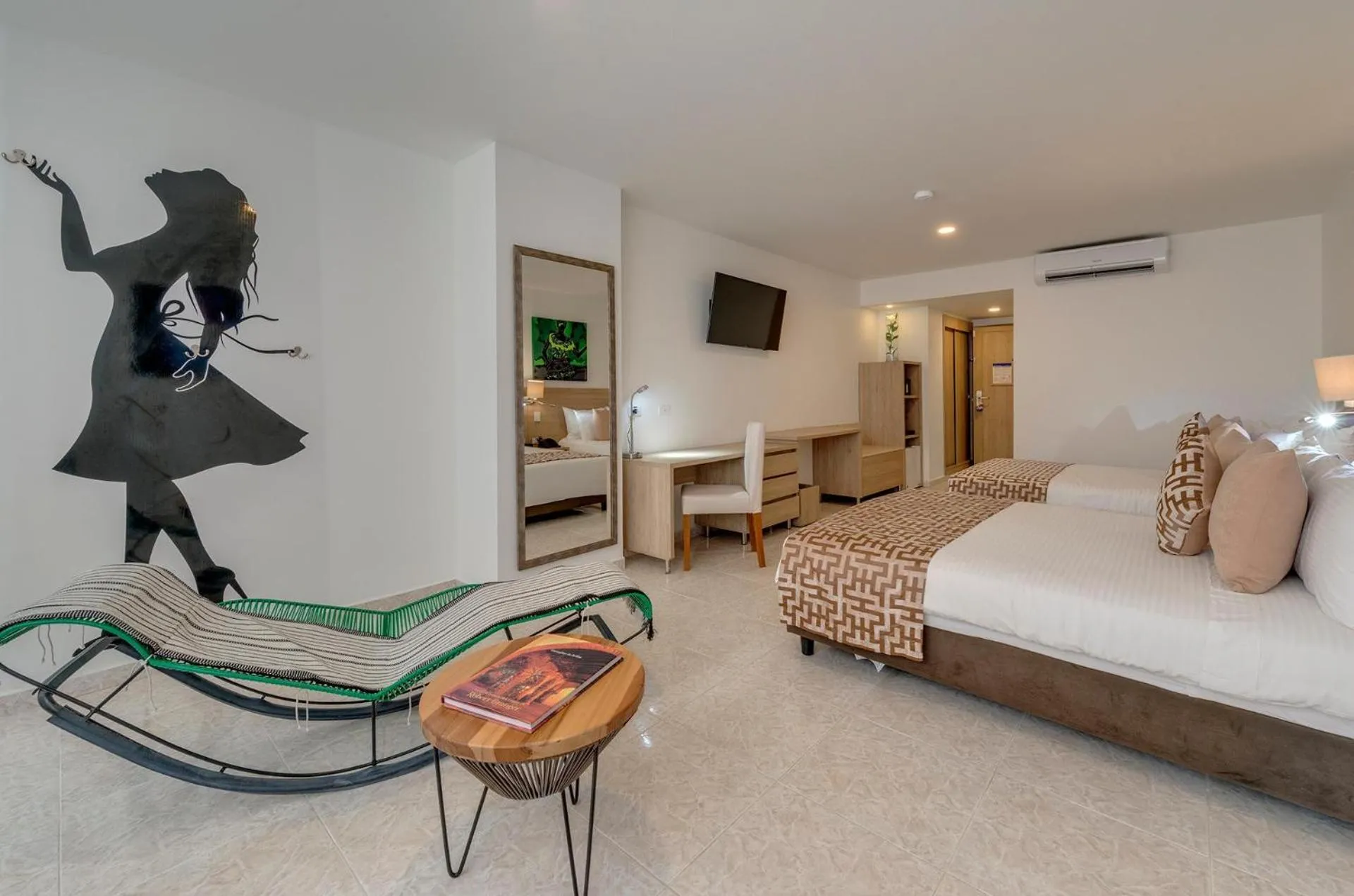 Photo of the whole room, Bed in Hotel Cartagena Plaza