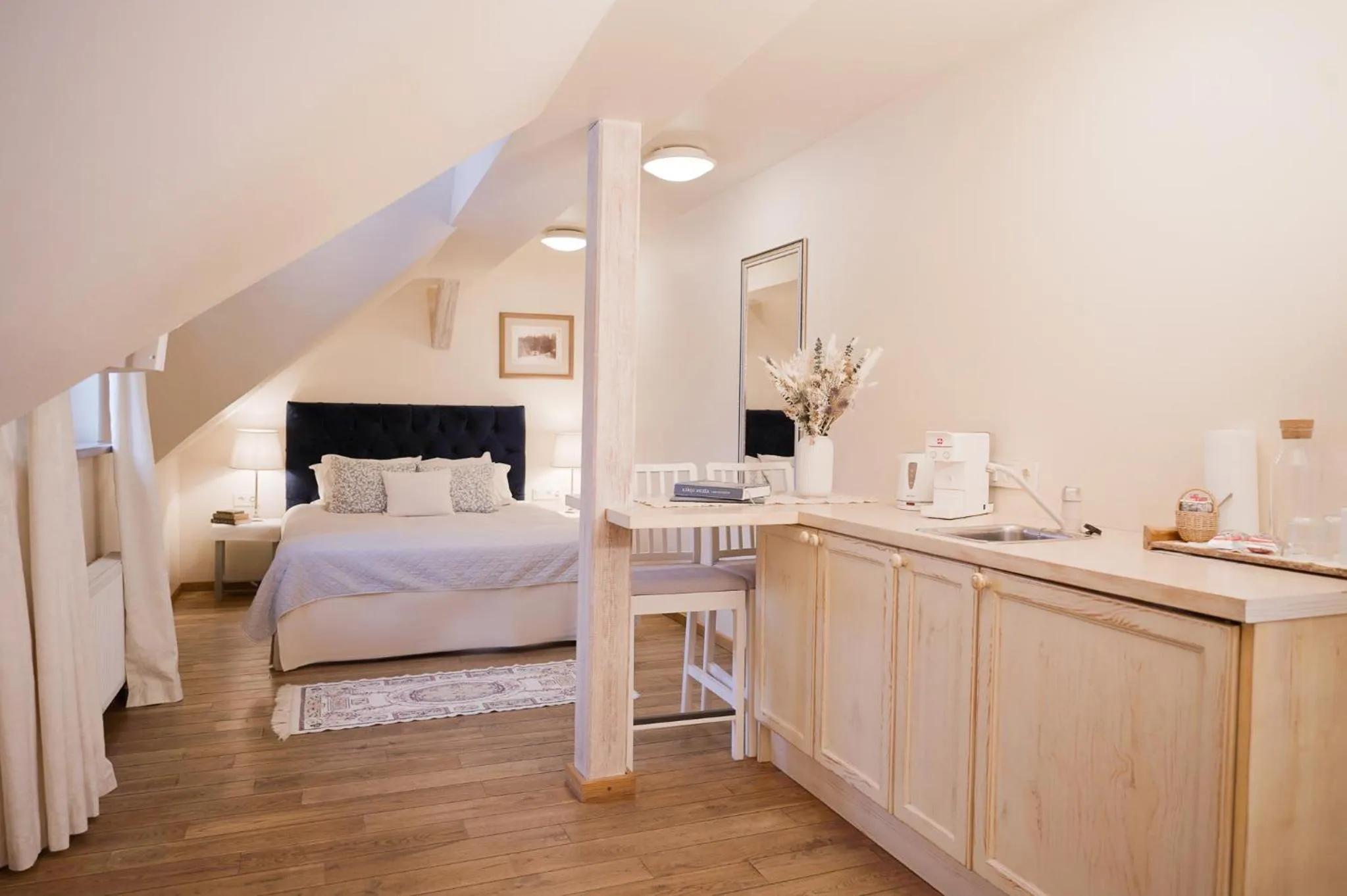 Bed in Karlamuiza Country Hotel