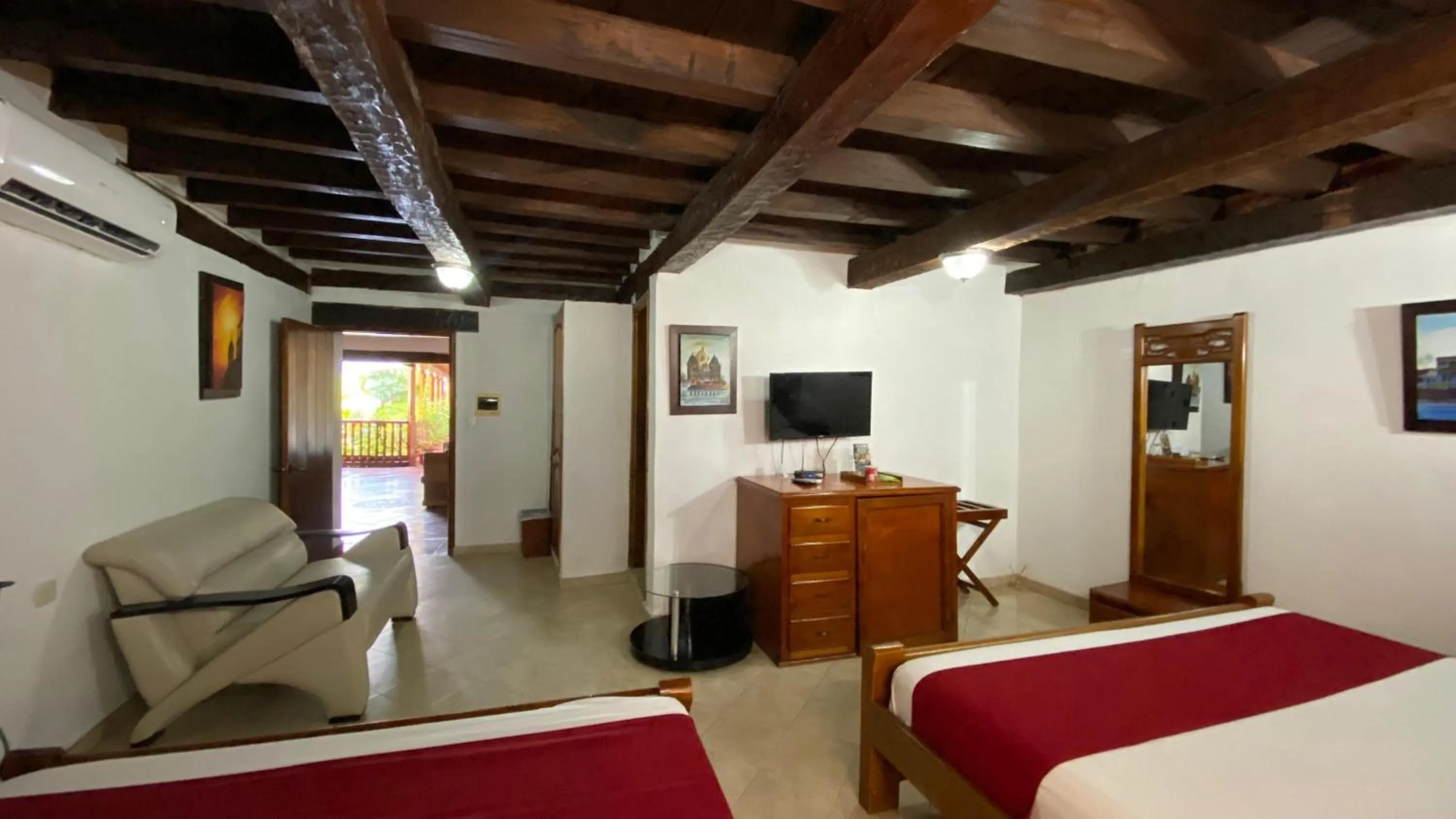 Bed in Hotel Don Pedro De Heredia