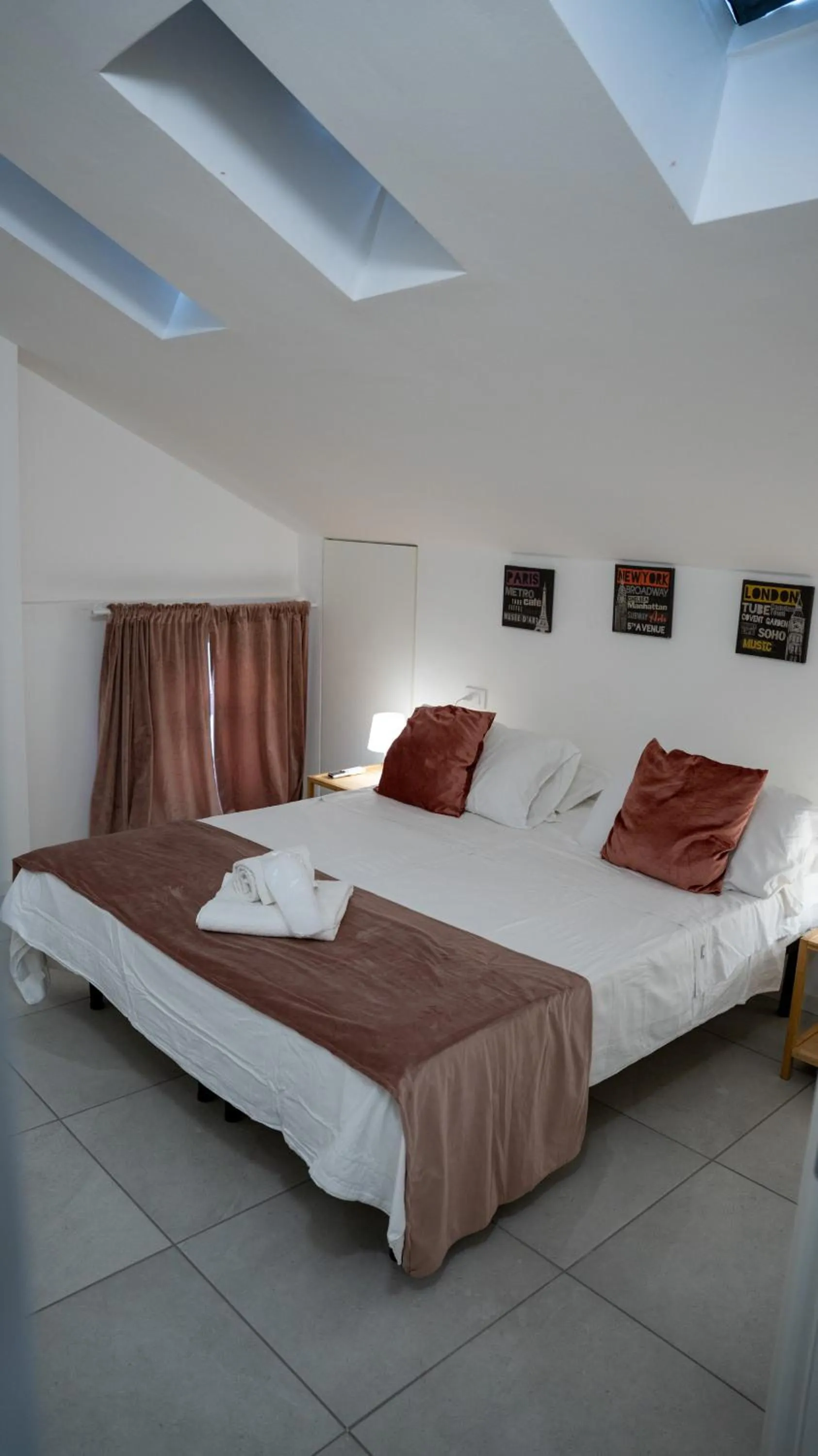 Bed in Conte Durini Apartments & Rooms