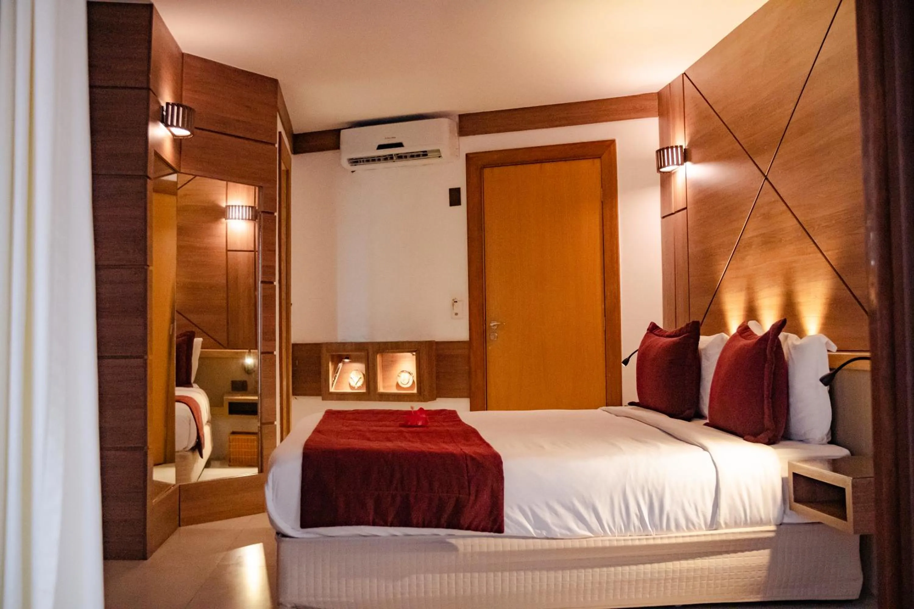 Photo of the whole room, Bed in Pousada da Torre