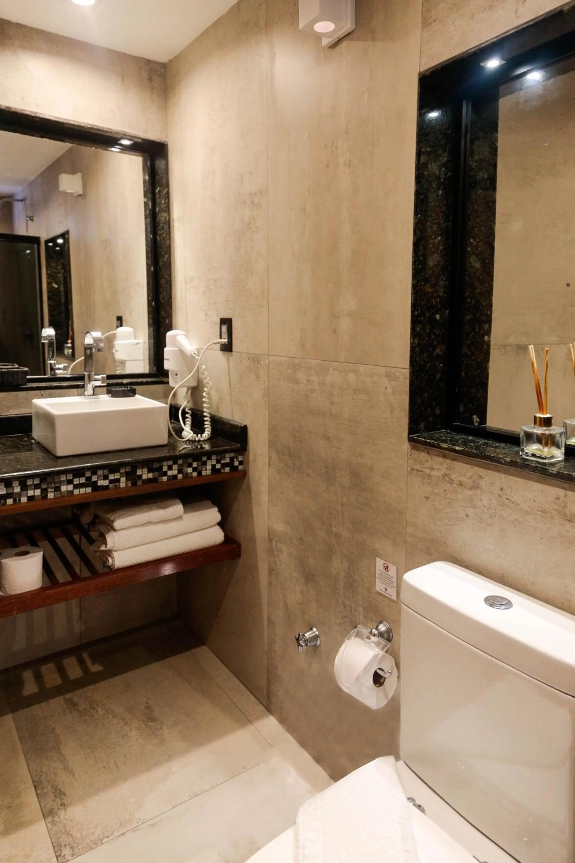 Bathroom in Pousada da Torre