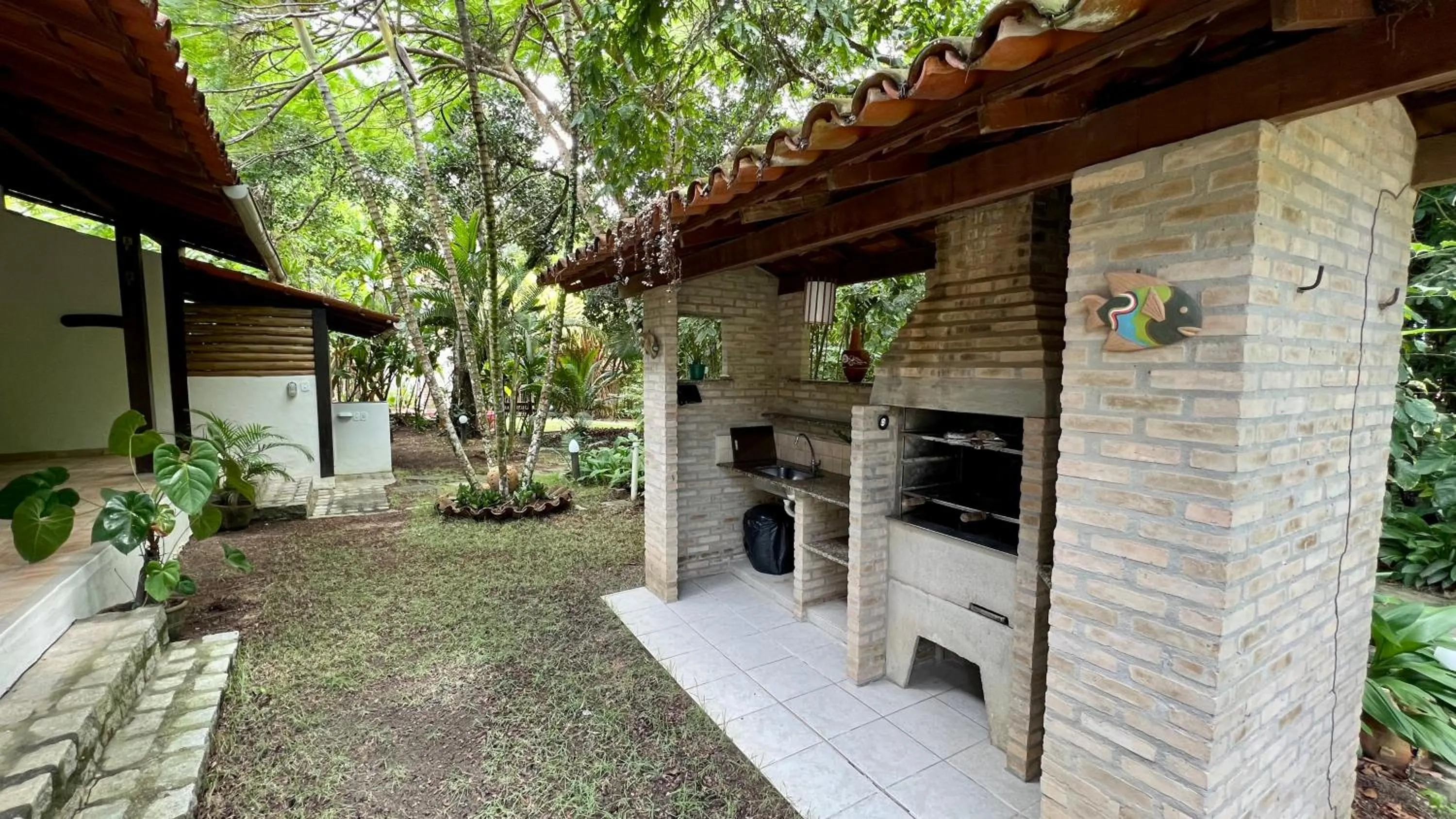 Property building in Pousada Mundo Verde