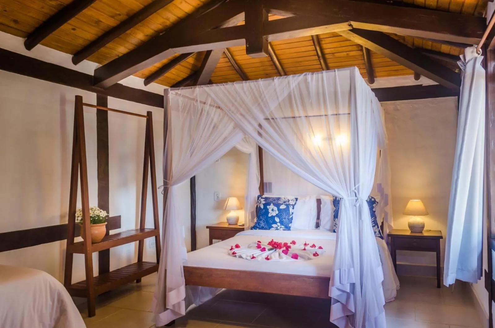 Spring, Bed in Pousada Mundo Verde