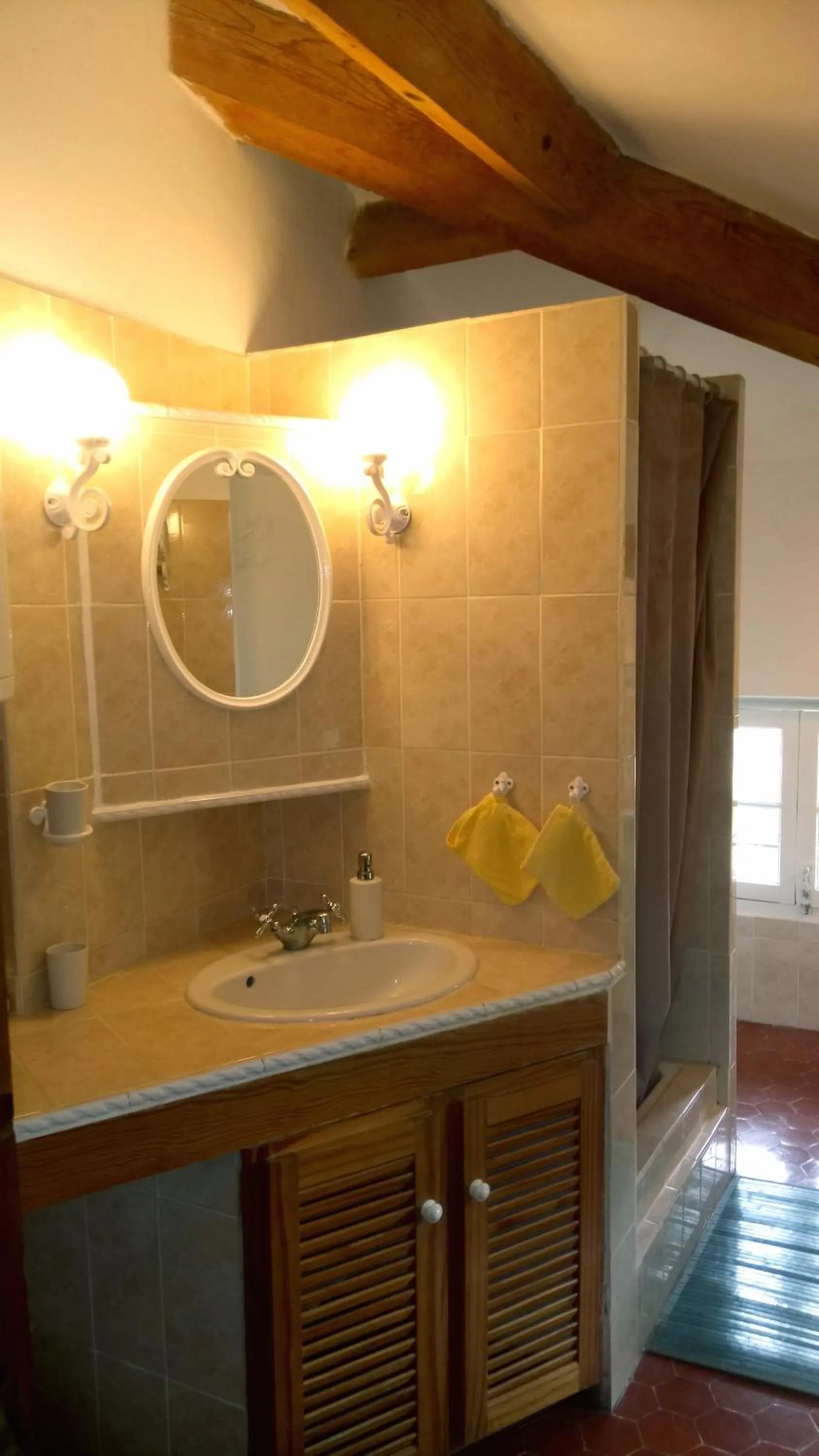 Bathroom in Domaine du Paraïs B&B