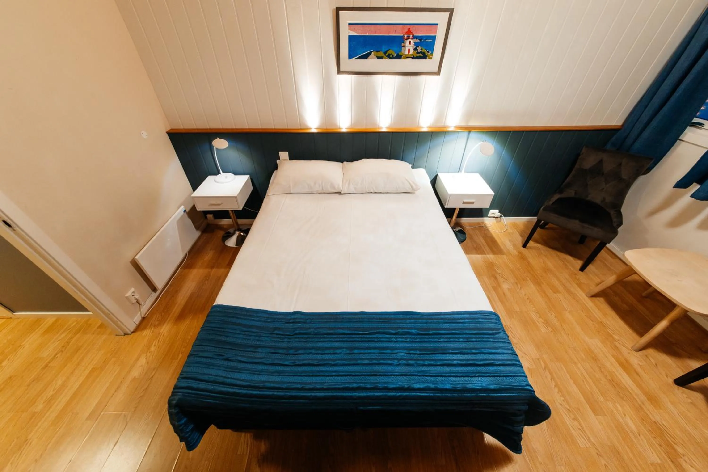 Bed in Myre Kysthotell