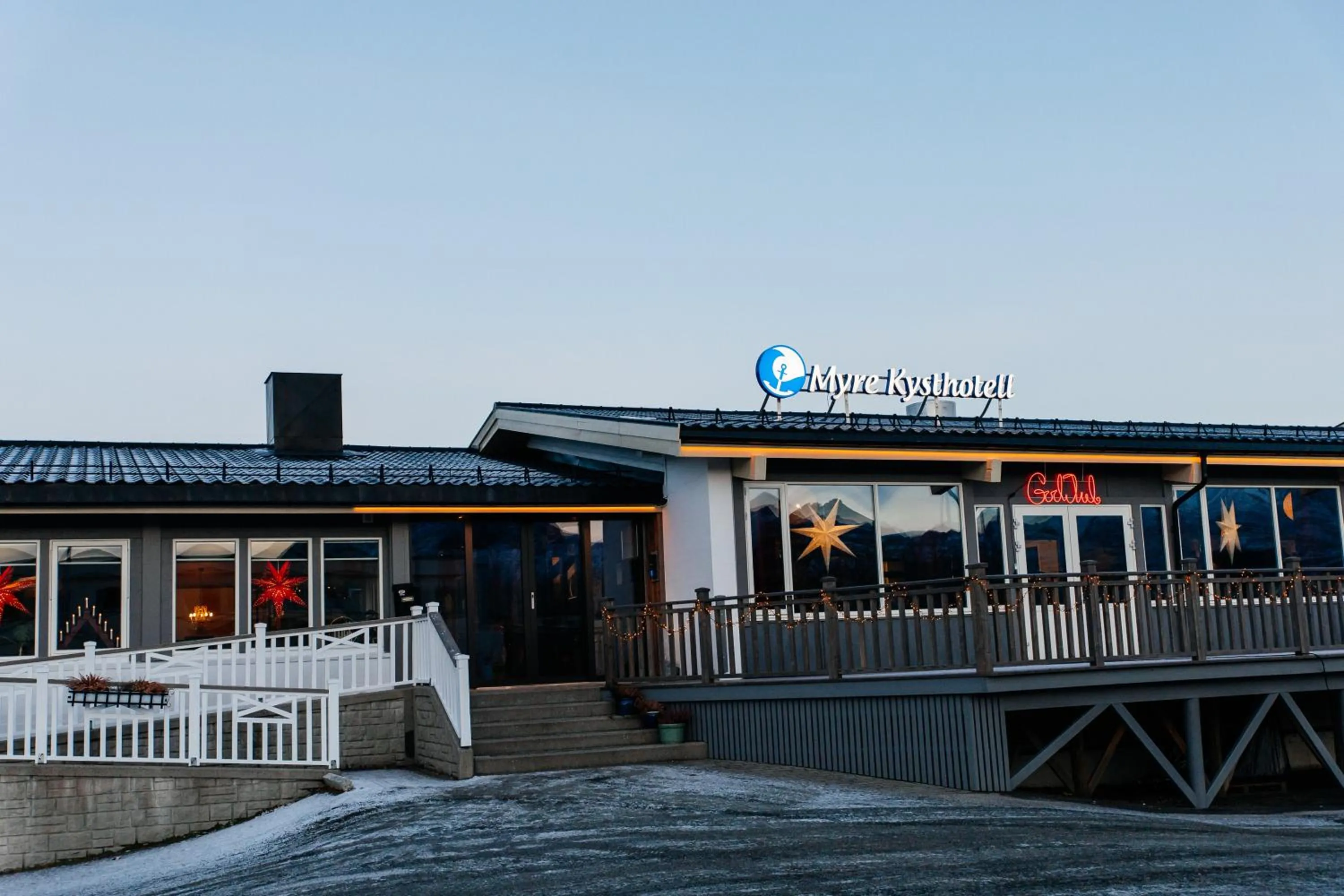 Myre Kysthotell