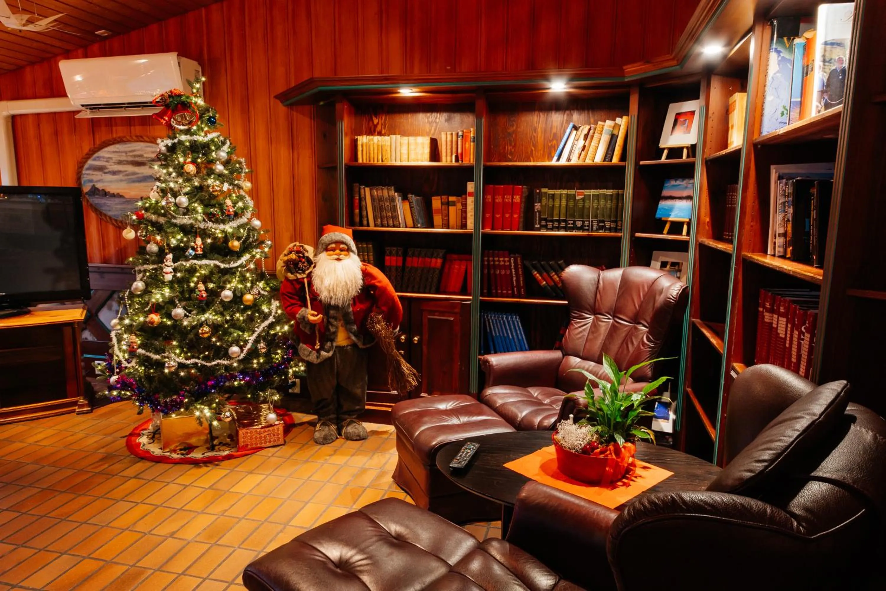 Lobby or reception in Myre Kysthotell