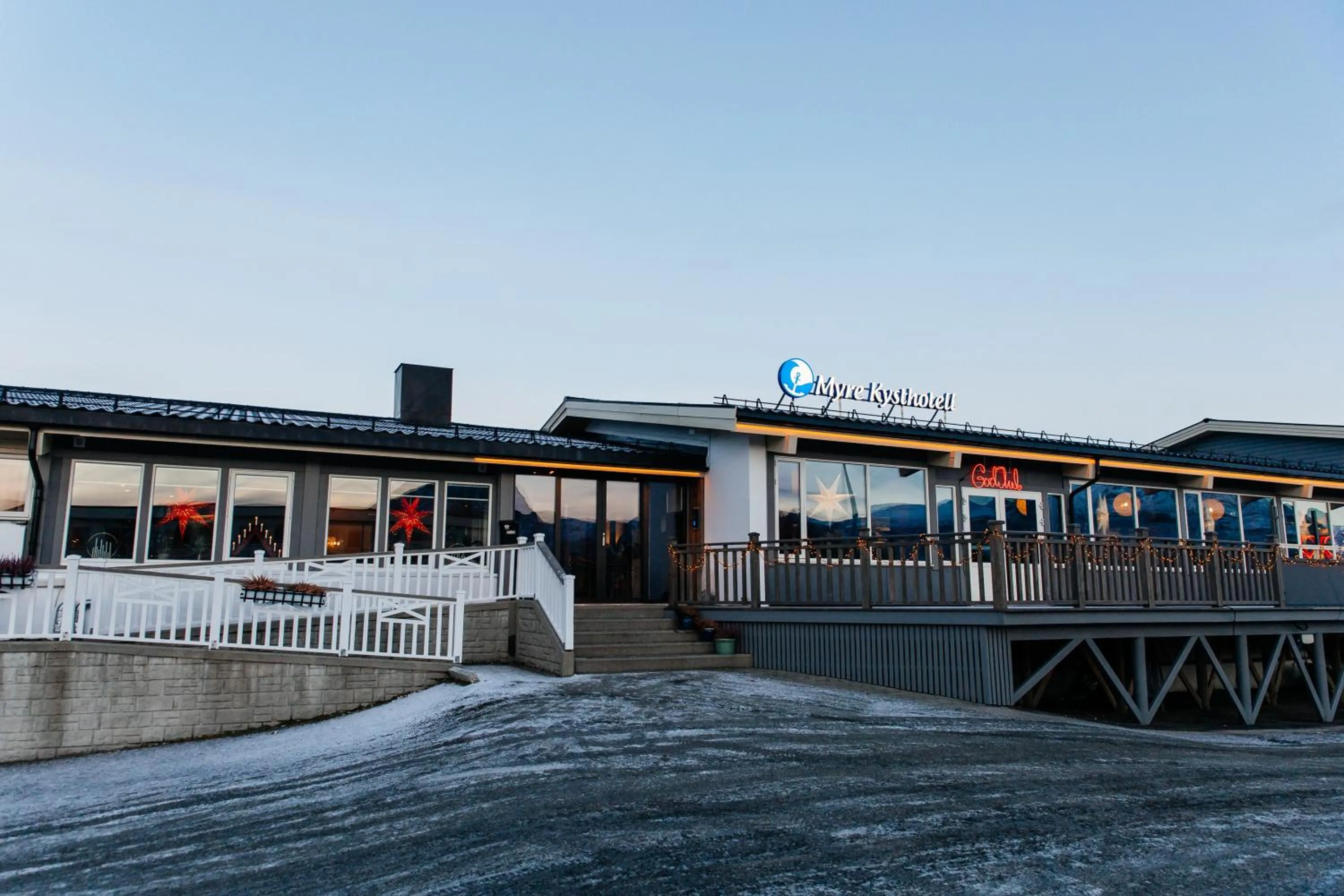 Myre Kysthotell