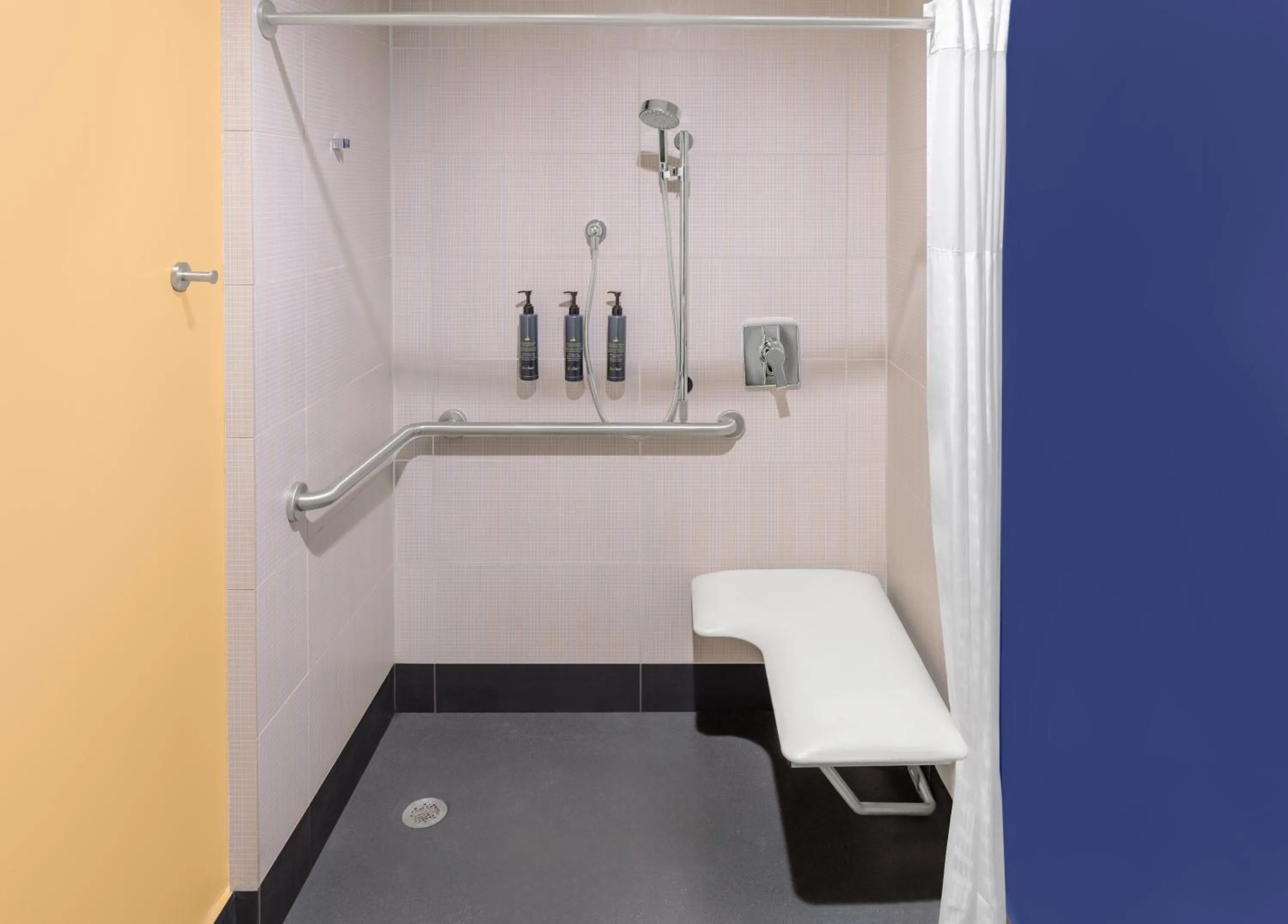 Bathroom in Aloft New York Brooklyn