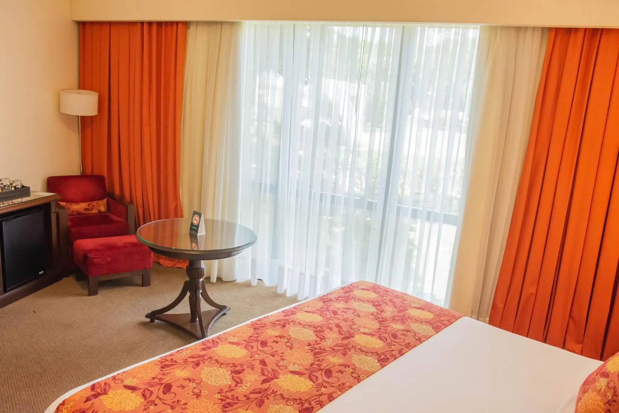 Bed in Hotel Casino Acaray