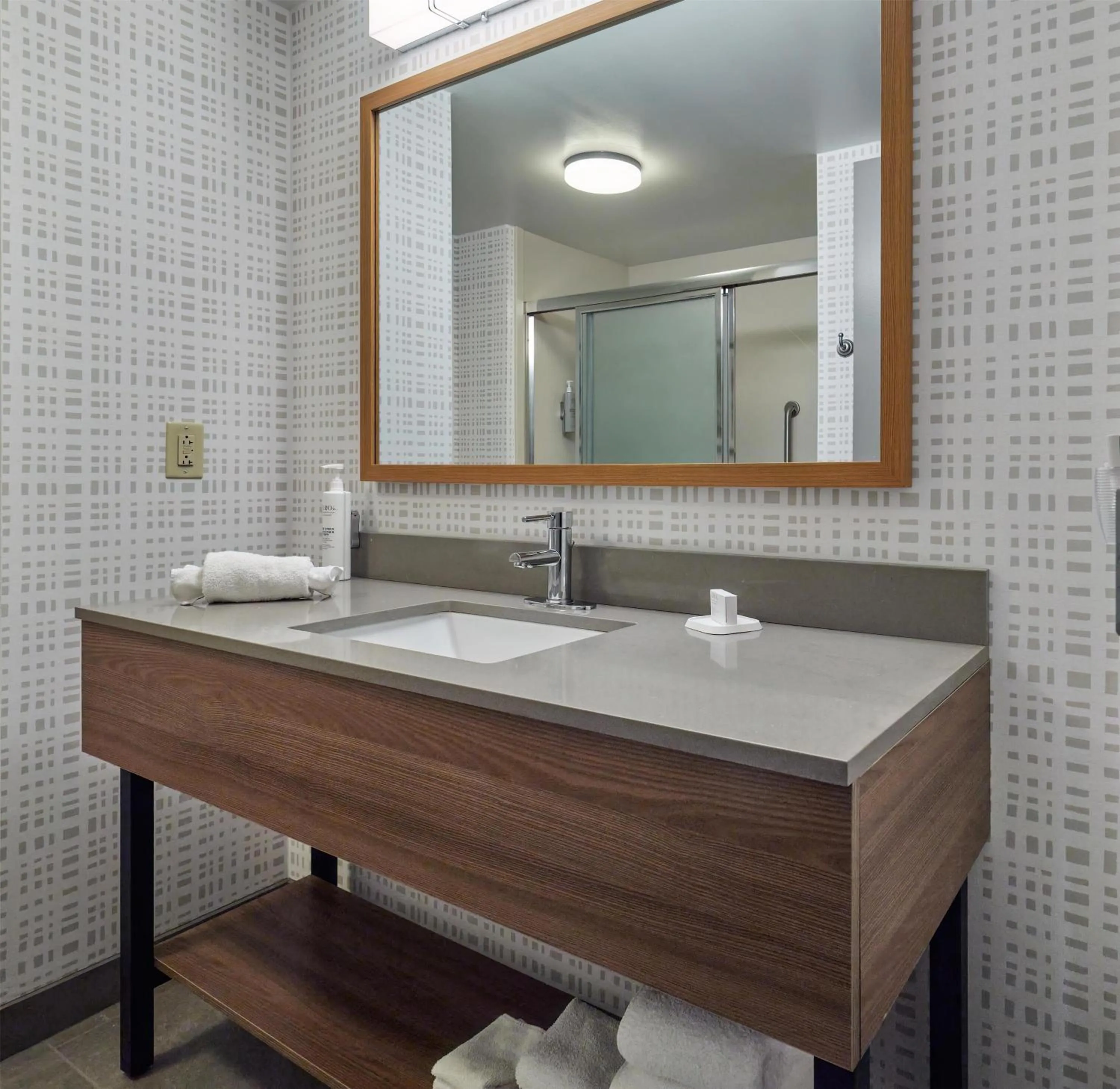 Bathroom in Hampton Inn & Suites Radcliff/Fort Knox