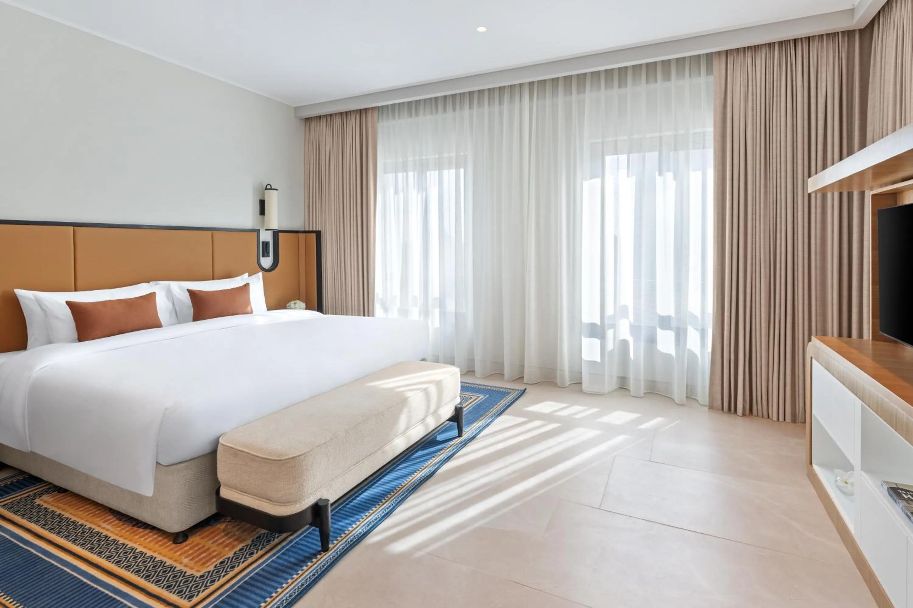 Bedroom, Bed in Oaks Ibn Battuta Gate Dubai