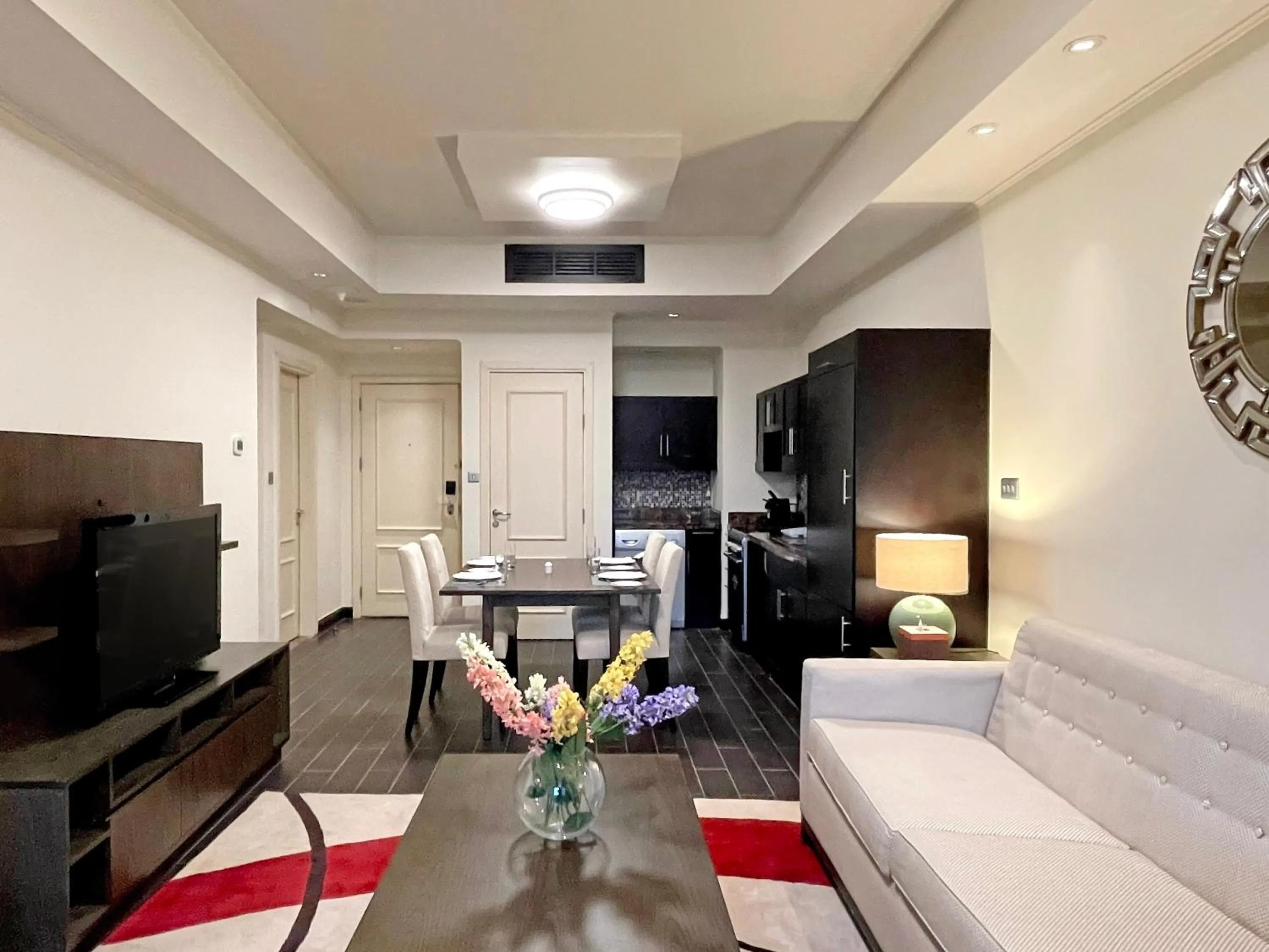 Deluxe Two Bedroom Apartment With Free Shuttle Bus to Public Beach in Oaks Ibn Battuta Gate Dubai