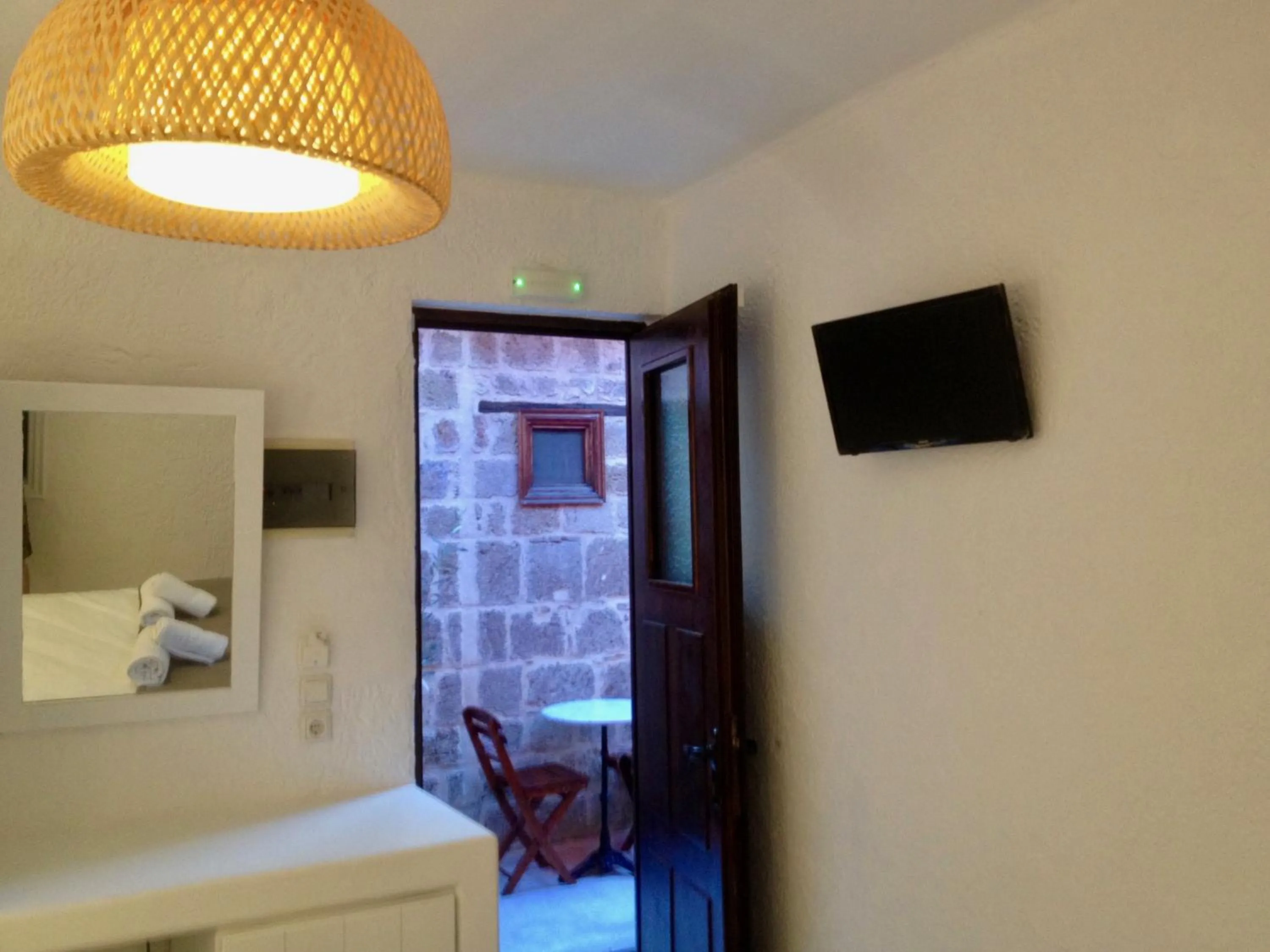 Seating area in Auberge 32 Old Town