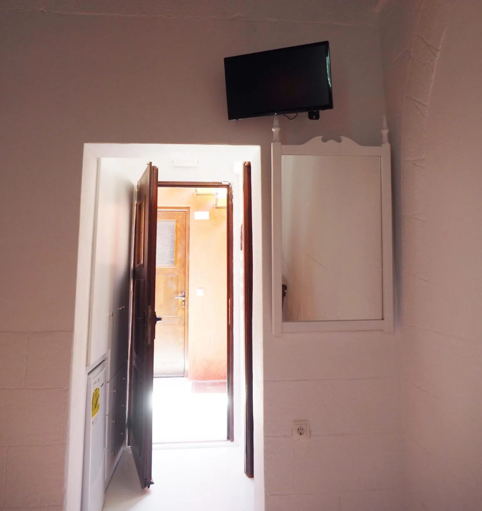 TV and multimedia in Auberge 32 Old Town