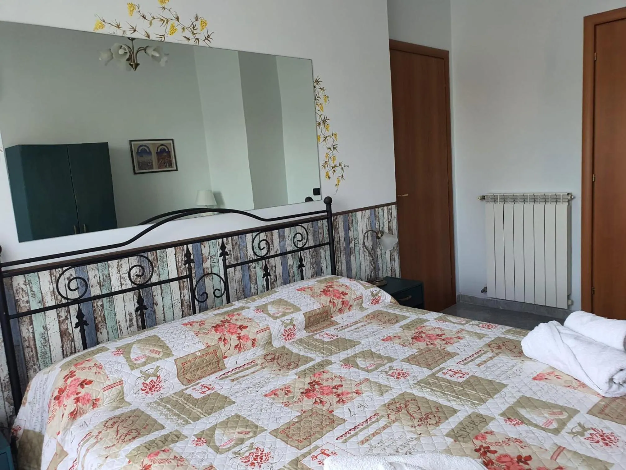 Bed in Libro di Sogni - B&B Letterario