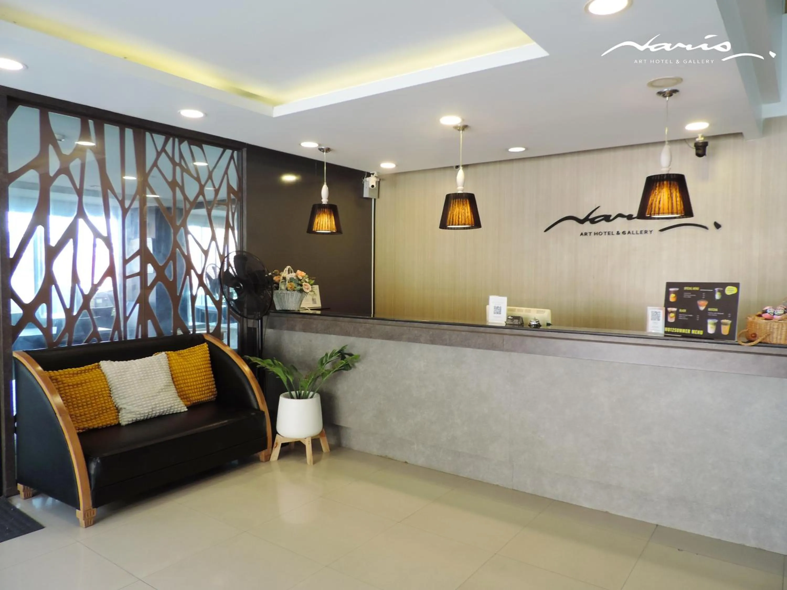 Lobby or reception in Naris Art Hotel