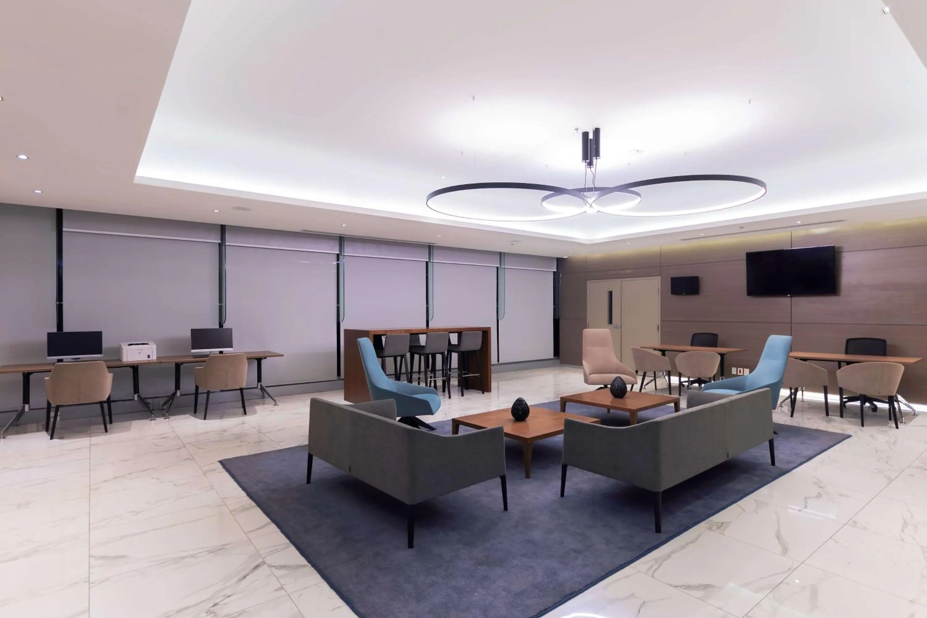 Lobby or reception in NH Monterrey La Fe