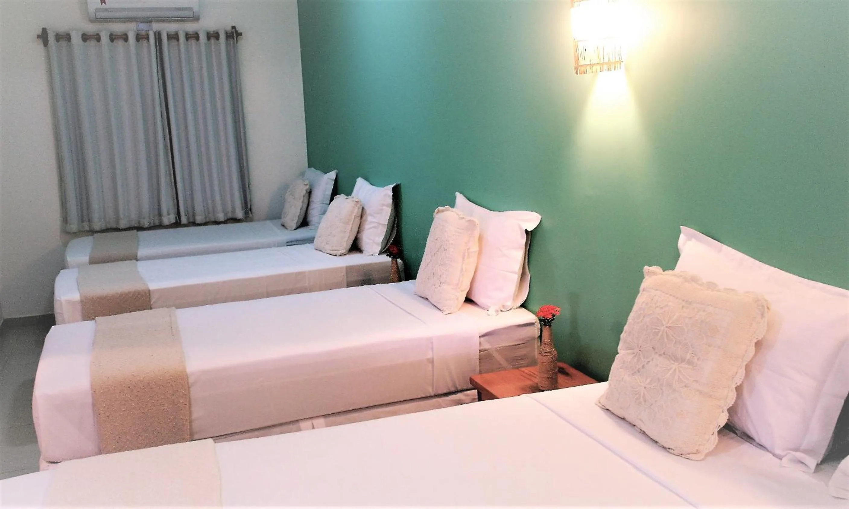 Photo of the whole room, Bed in Pousada Jeri Dunas