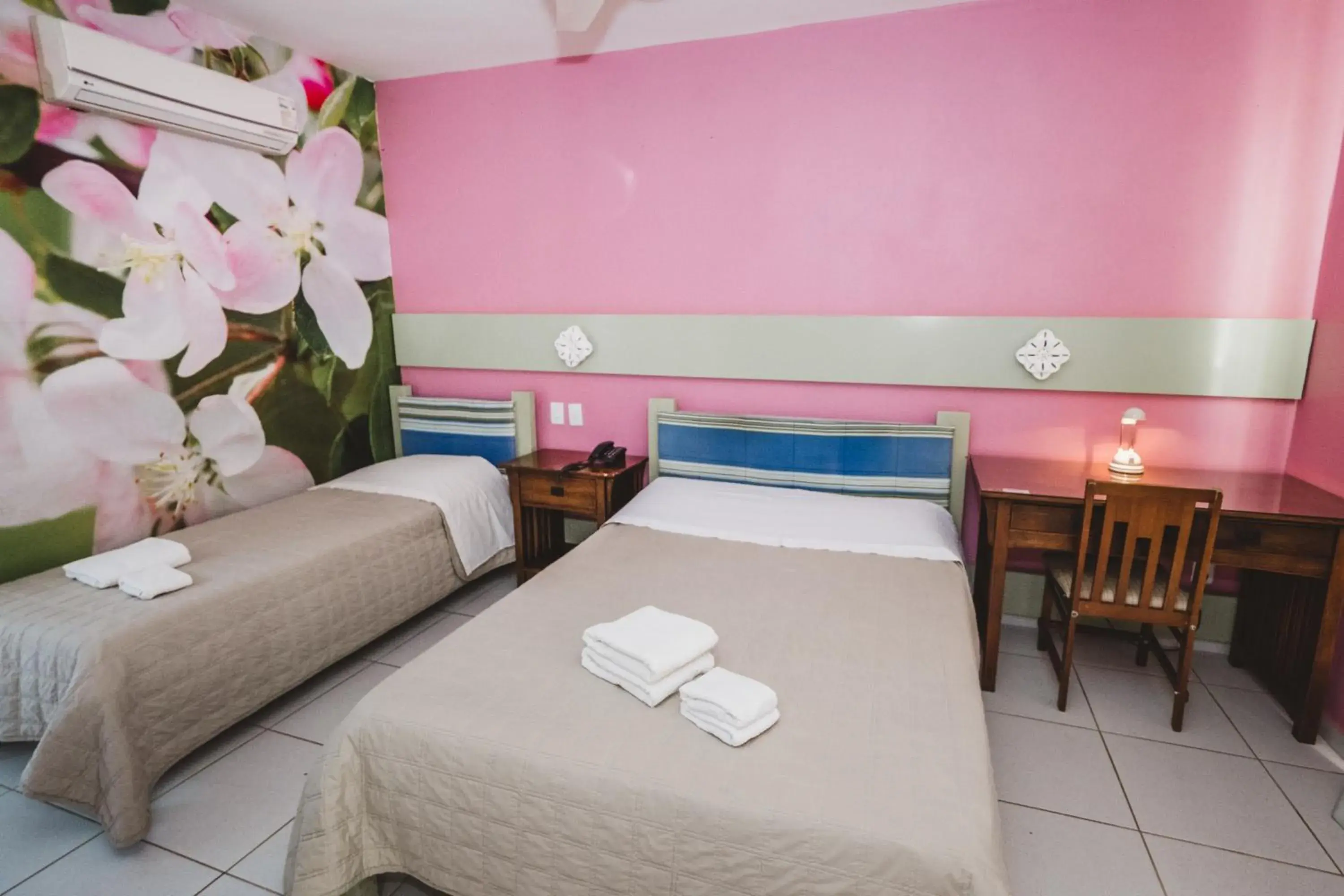 Superior Triple Room - single occupancy in Hotel Pousada Vovô Zinho Superior Triple Room - single occupancy in Hotel Pousada Vovô Zinho