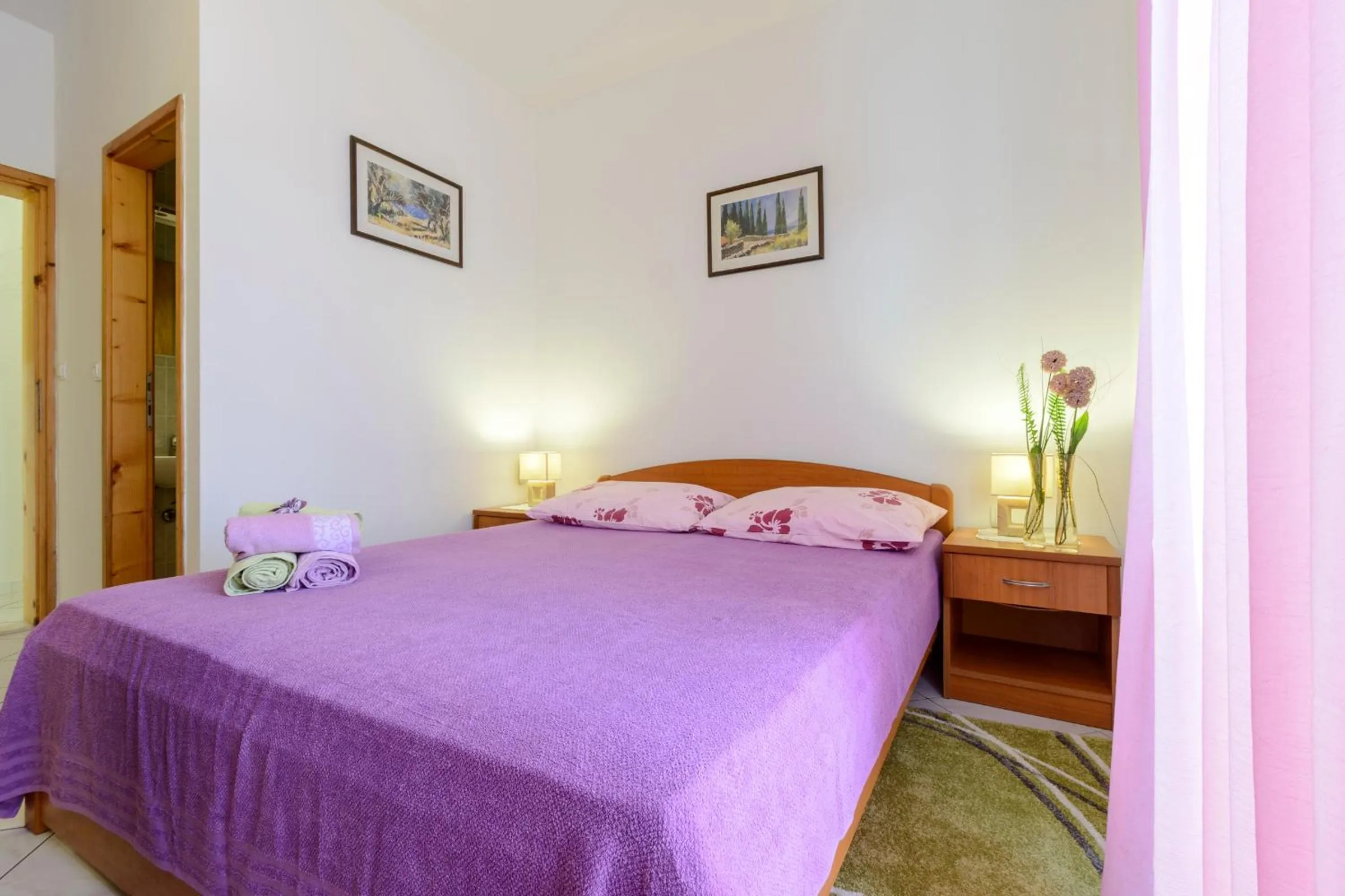 Bedroom, Bed in Oreb Dream Apartments