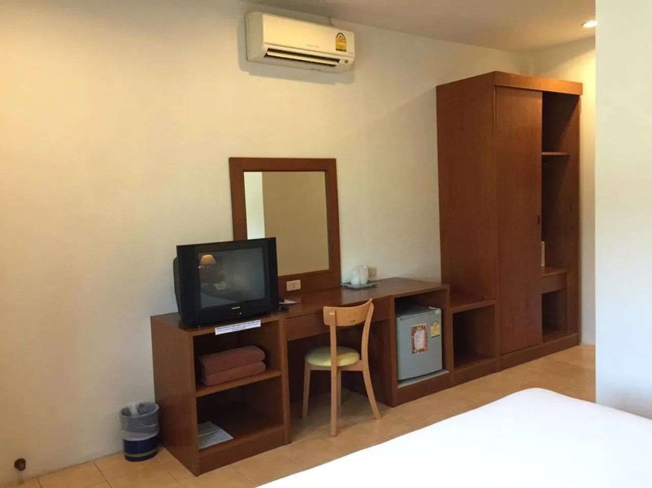 TV and multimedia, Bed in PS Hill Resort Phuket Patong - SHA Plus