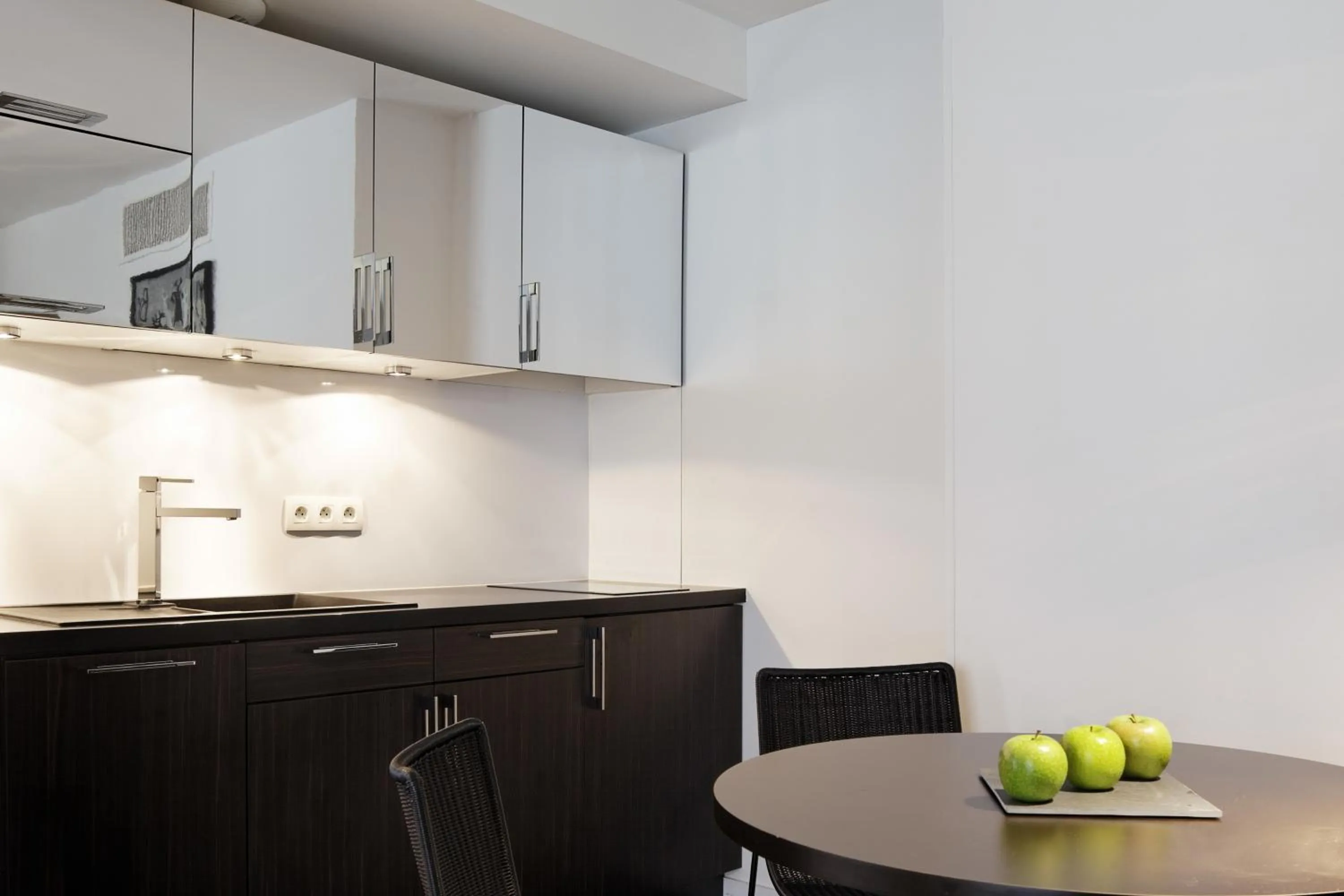 Kitchen or kitchenette in Adagio Nice Centre