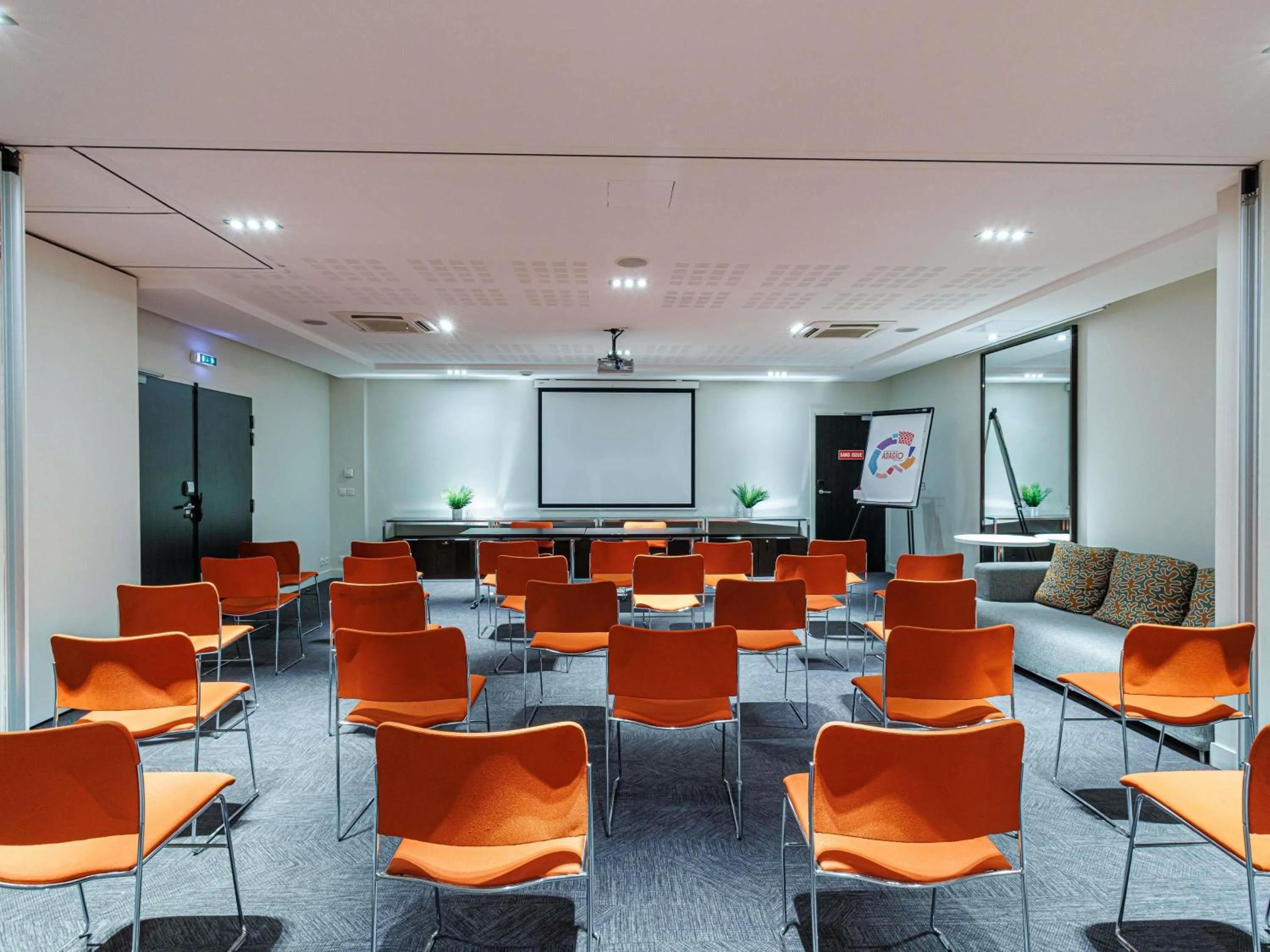 Meeting/conference room in Adagio Nice Centre