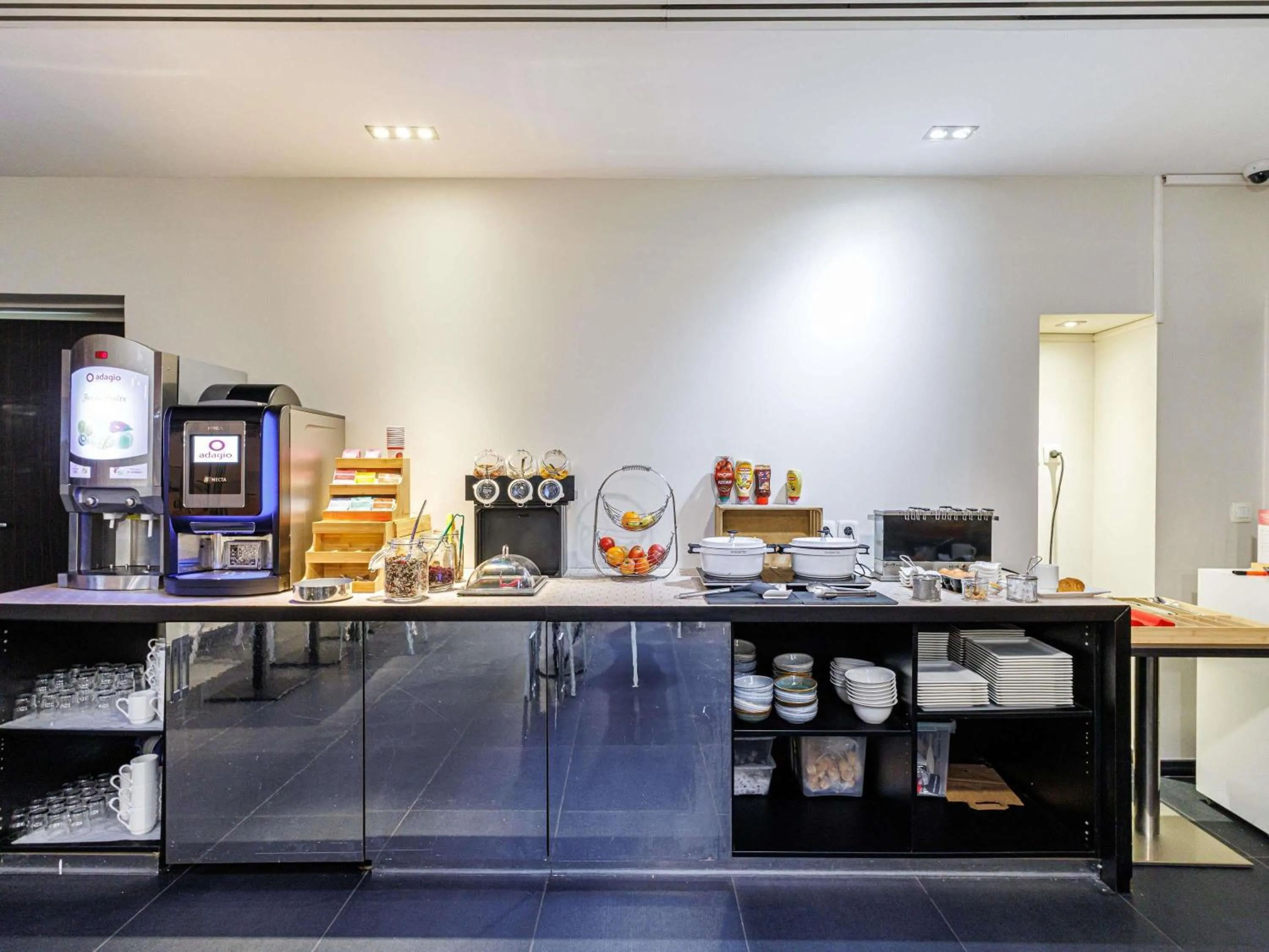 Breakfast in Adagio Nice Centre