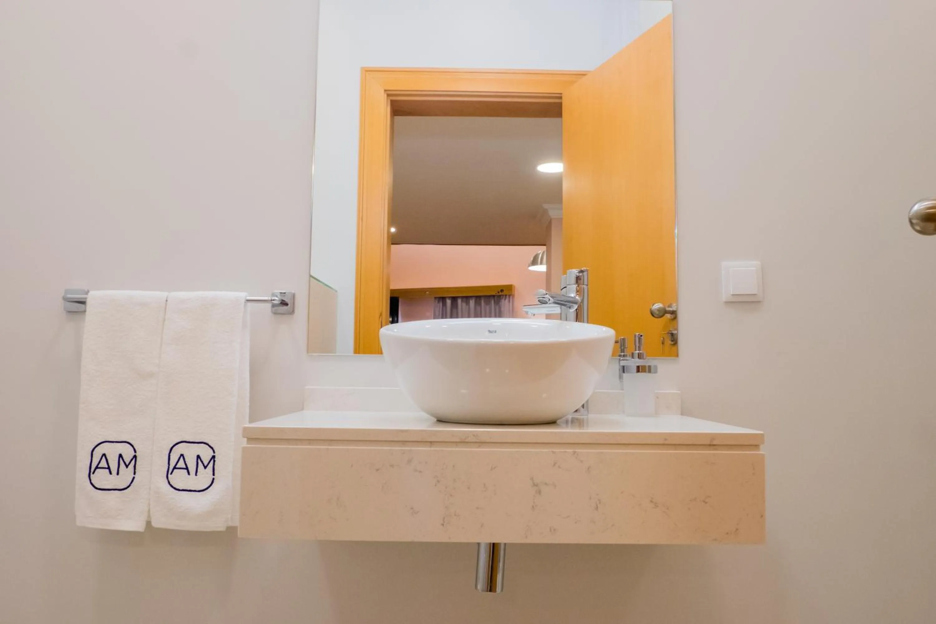 Toilet in Apartments Madeira City Center