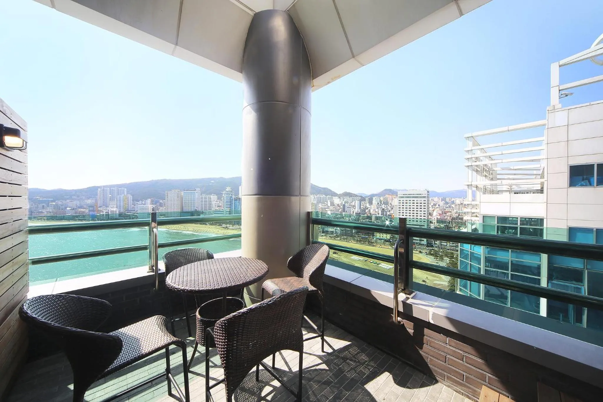 H Avenue Hotel Gwangalli branch