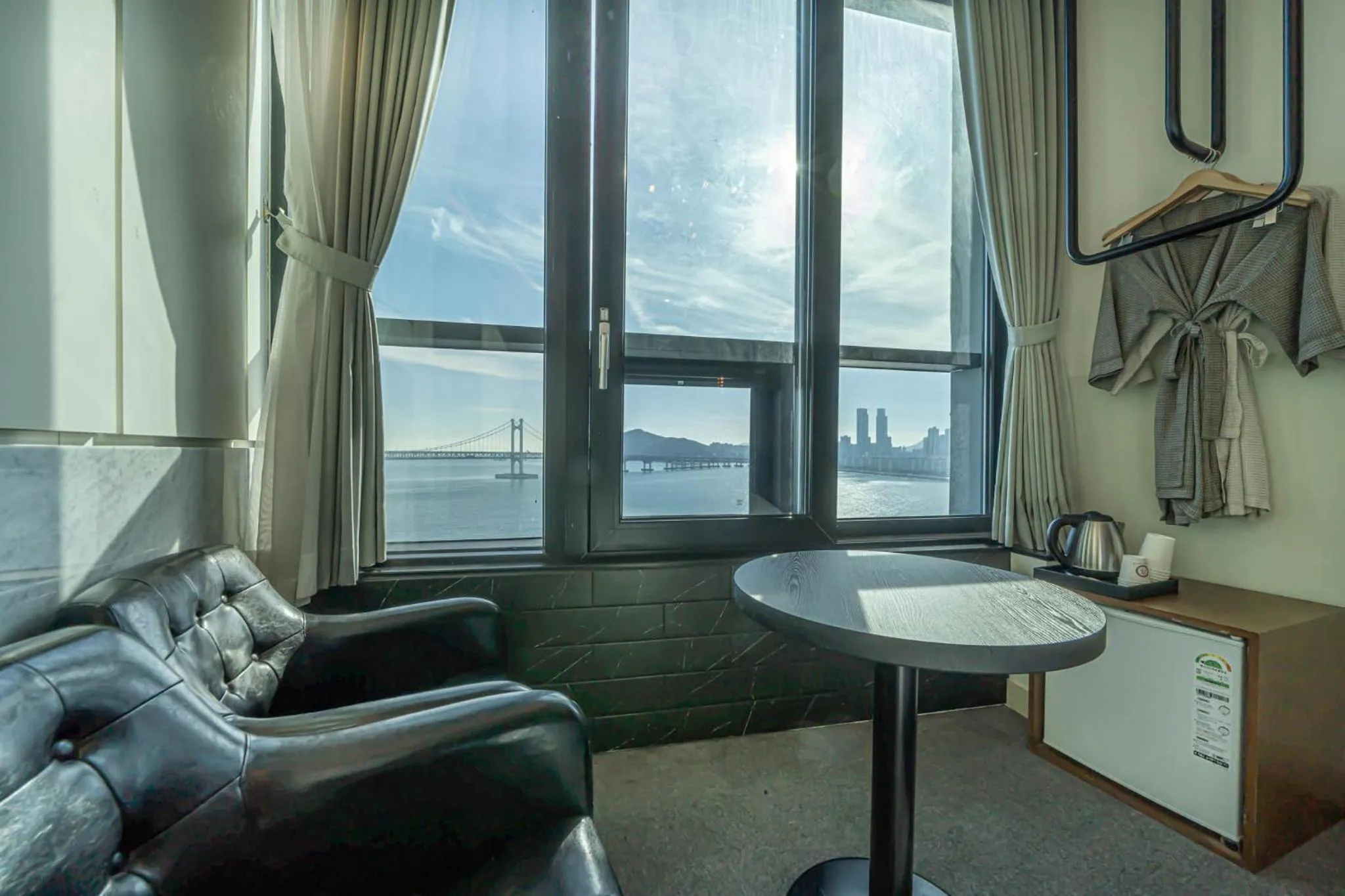 H Avenue Hotel Gwangalli branch