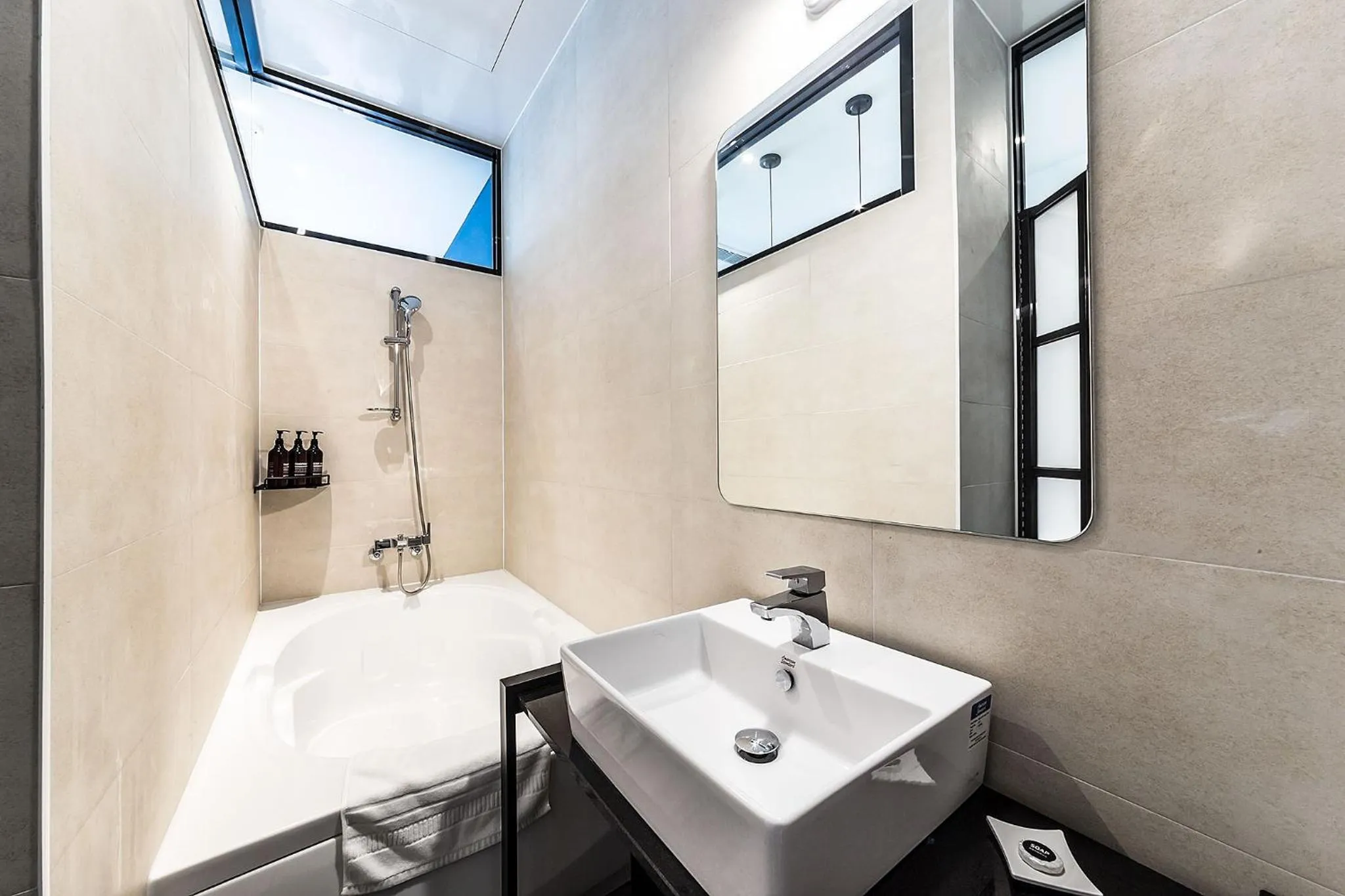 H Avenue Hotel Gwangalli branch