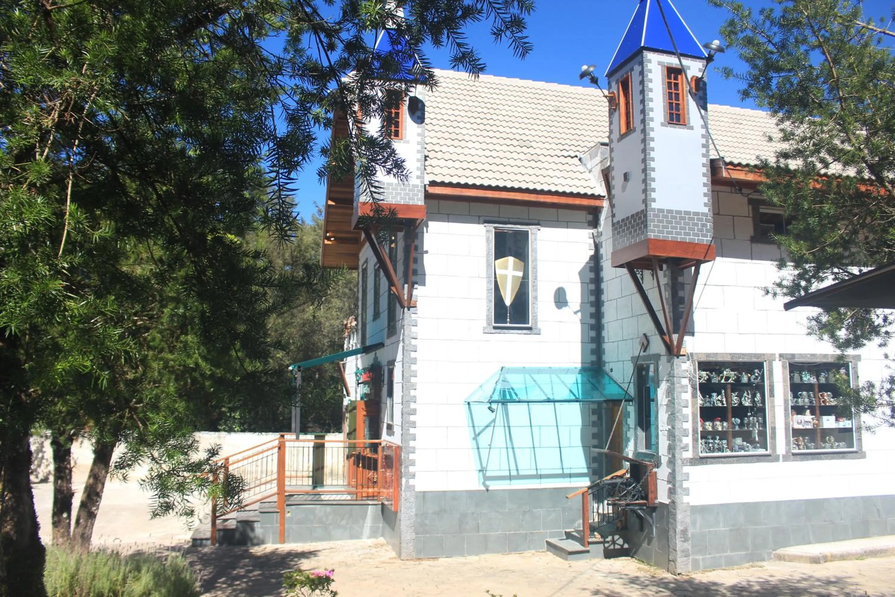 Restaurant/places to eat in Casarão da Ducha hotel concept