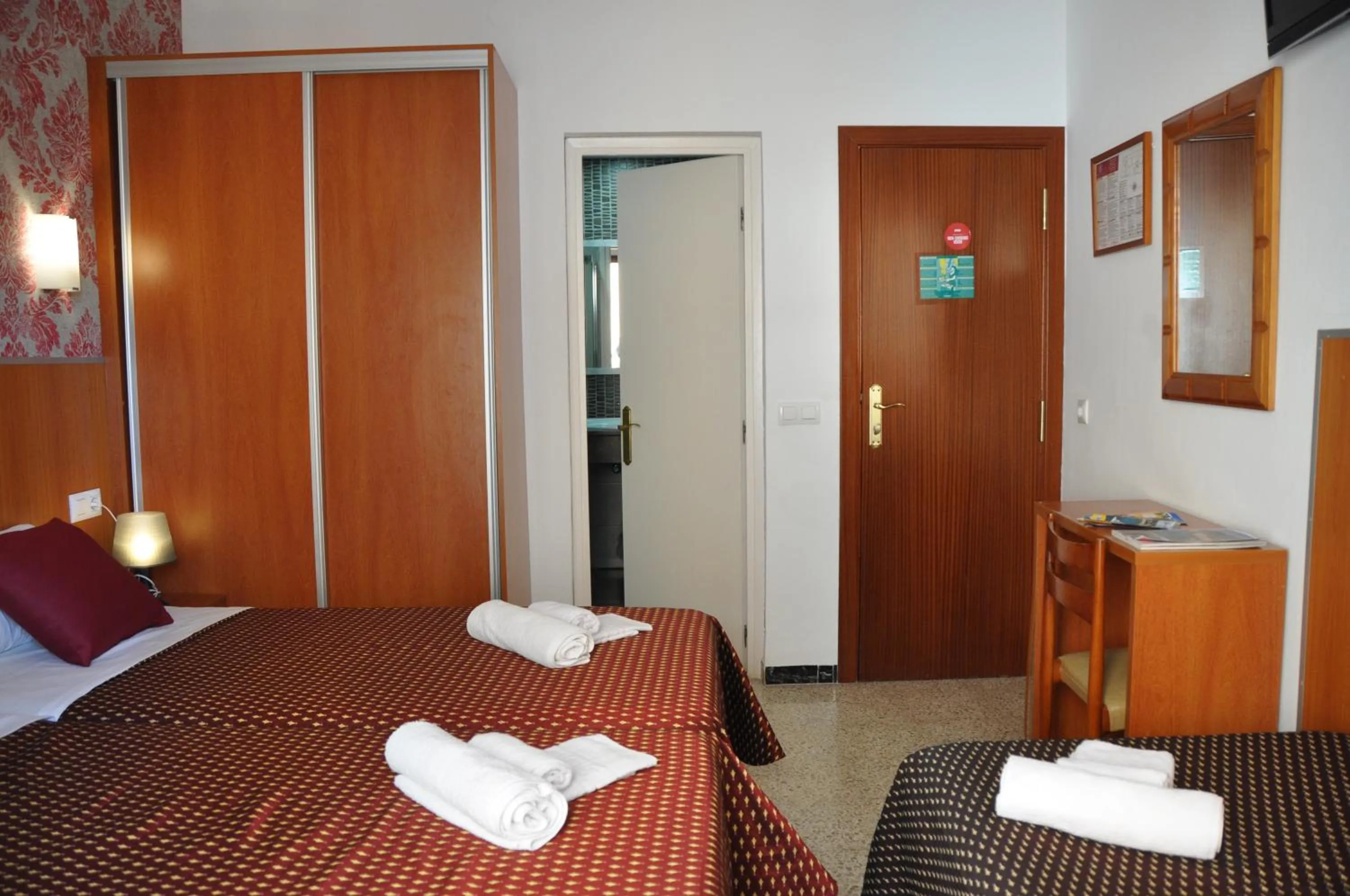 Bedroom in Hostal - Pensión El Amigo