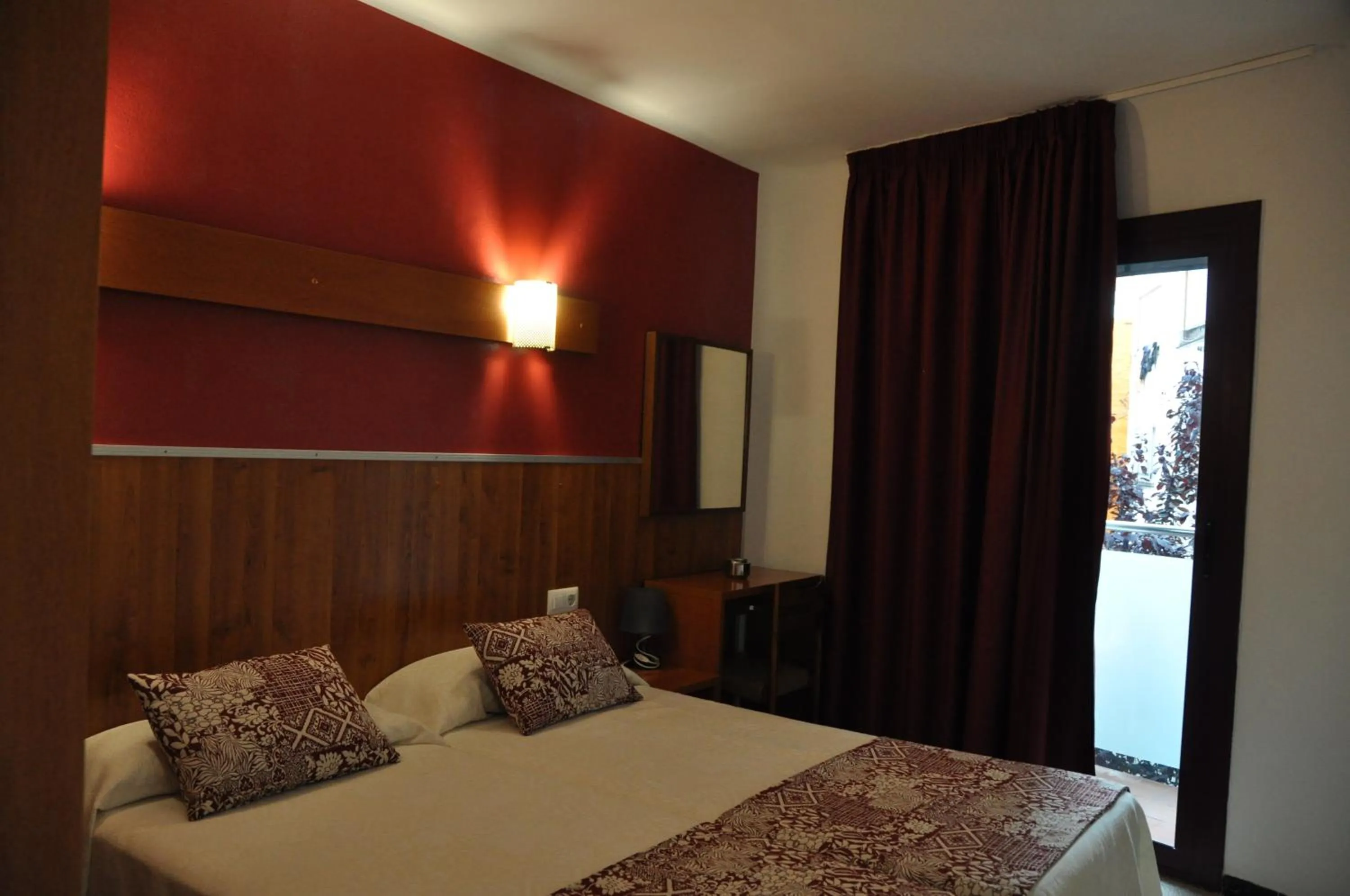 Hostal - Pensión El Amigo