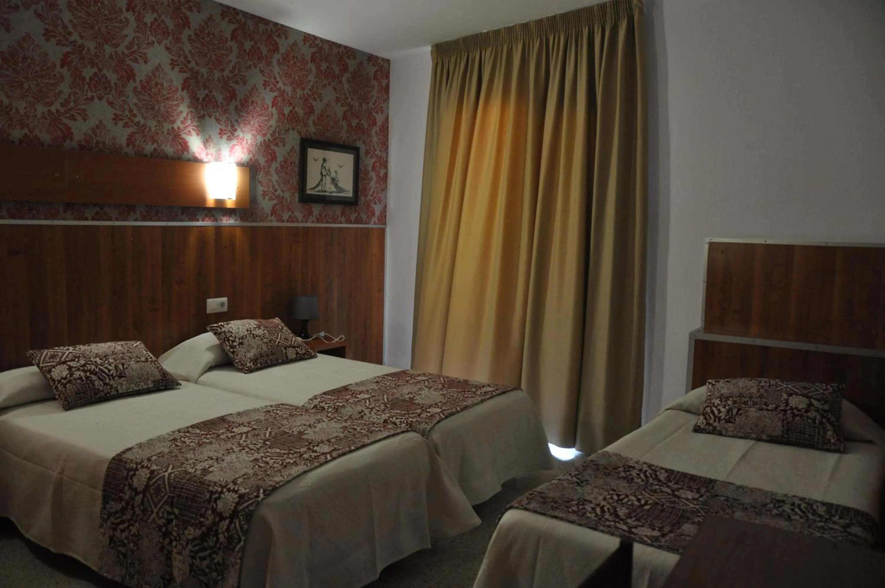 Hostal - Pensión El Amigo