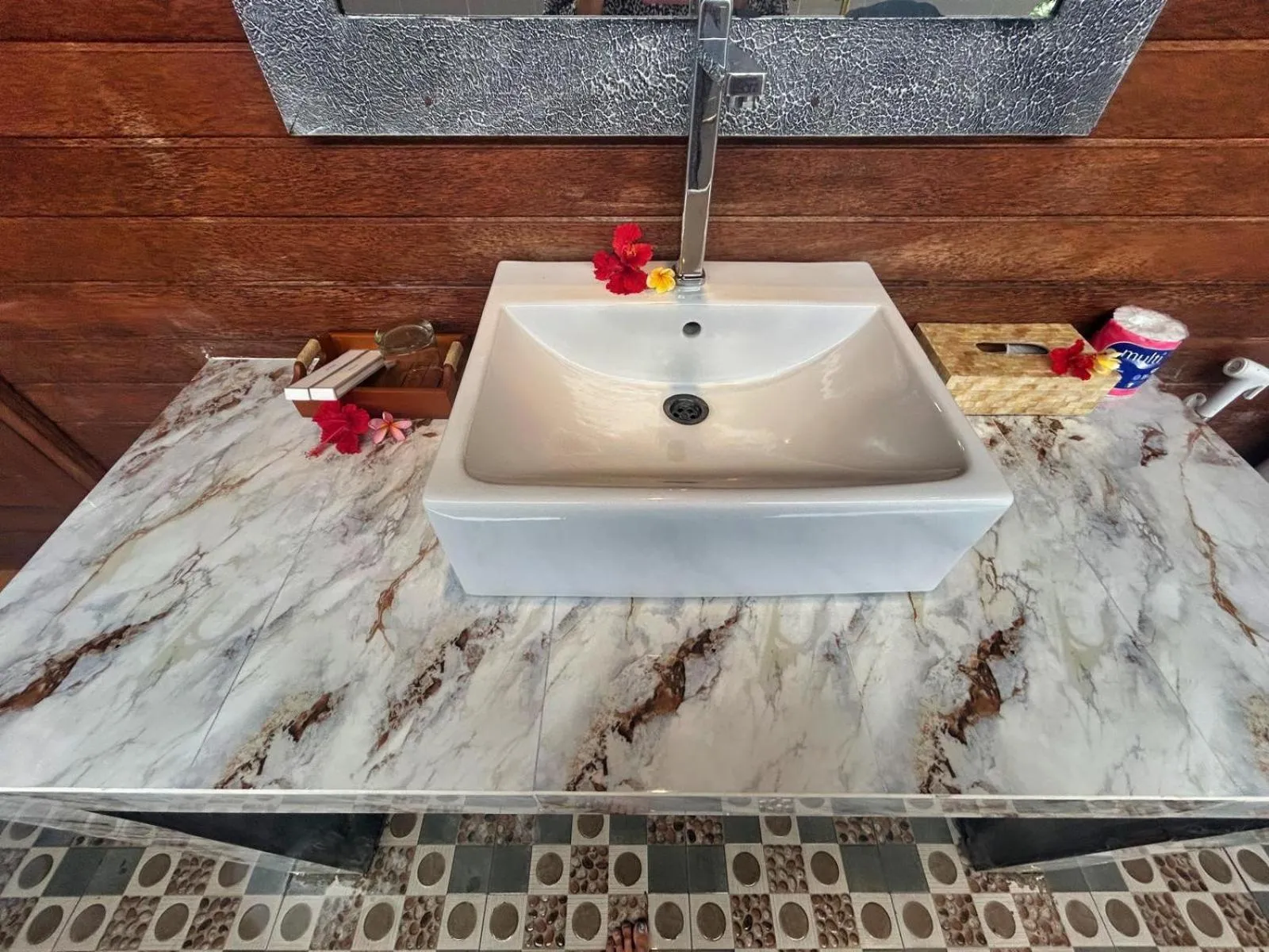 Bathroom in Island Garden Huts Lembongan