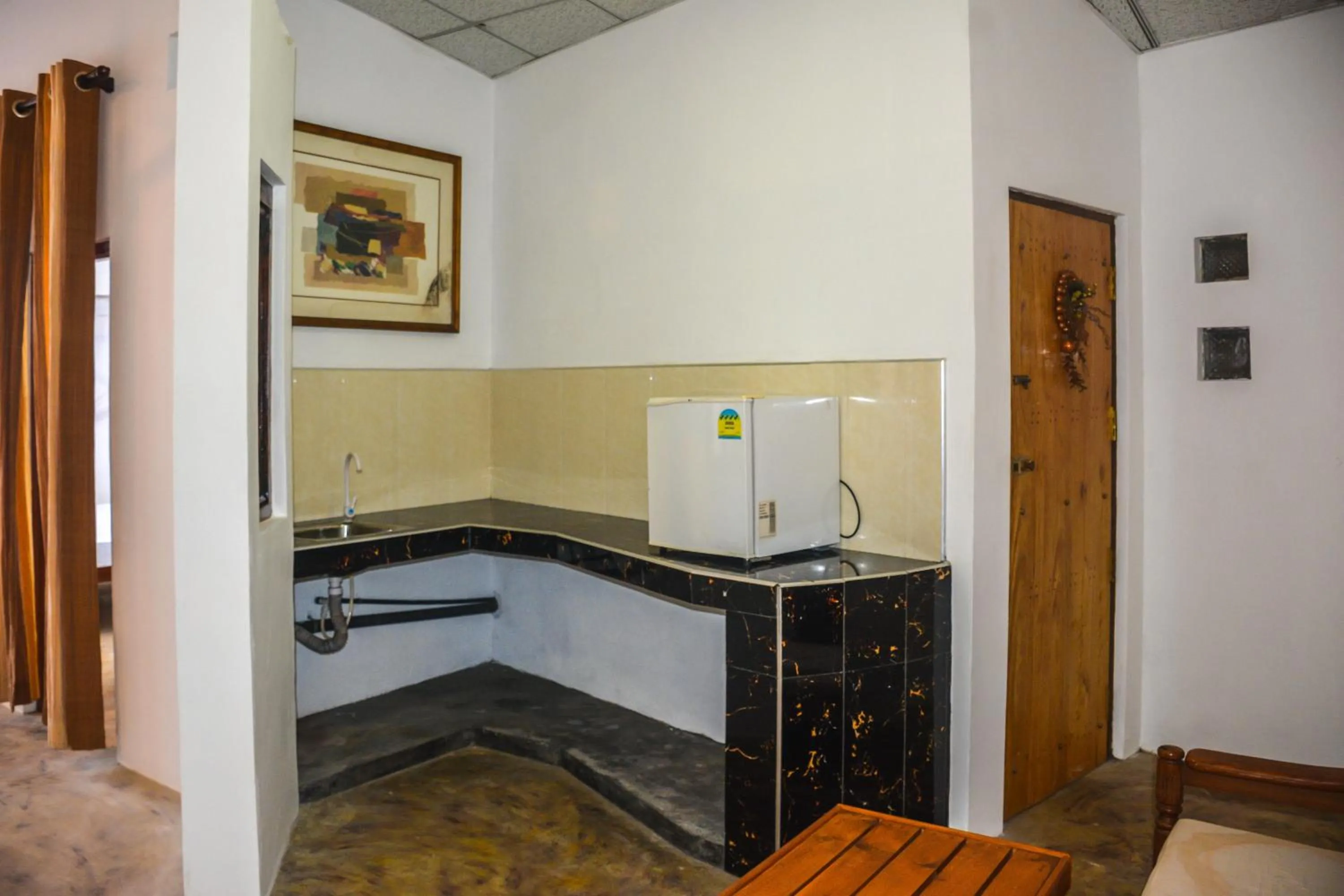 Blue Horizon Beach Hotel