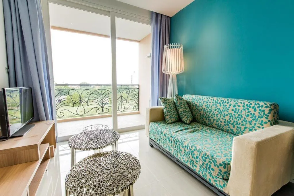 Living room in Atlantis Condo Resort Jomtien TLH