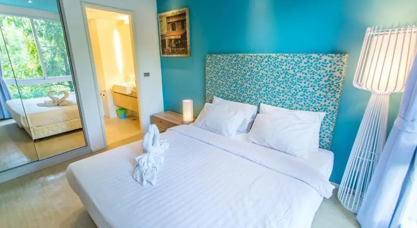 Bed in Atlantis Condo Resort Jomtien TLH