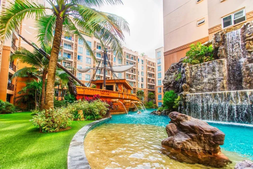 Atlantis Condo Resort Jomtien TLH