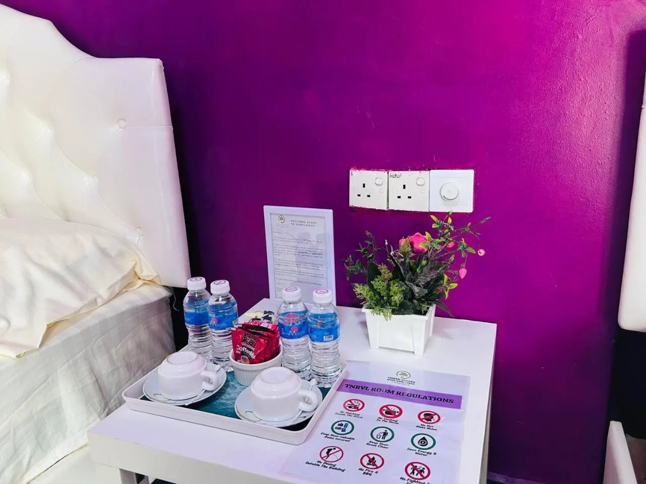 Bed in Taman Negara River View Lodge