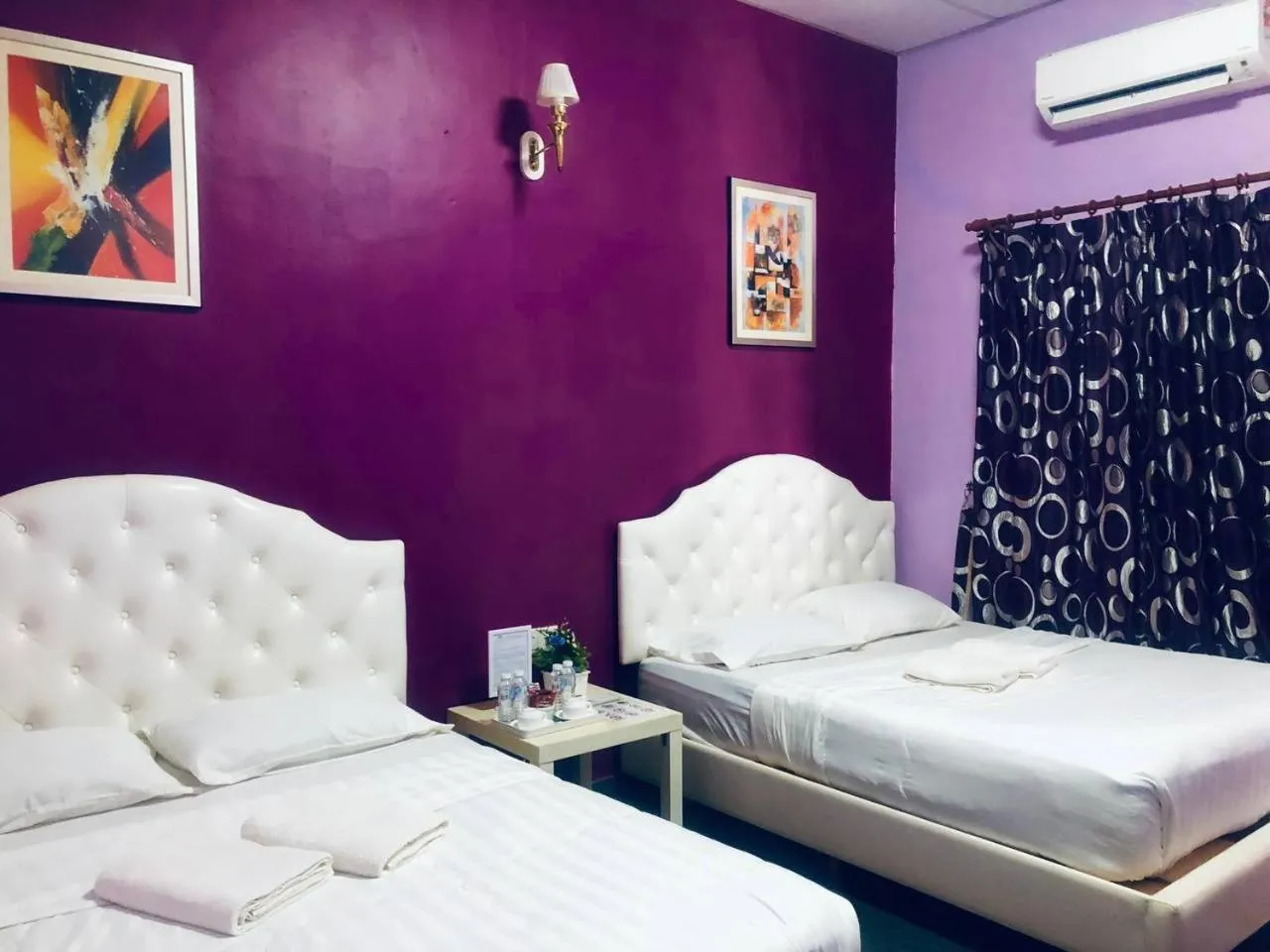 Bed in Taman Negara River View Lodge