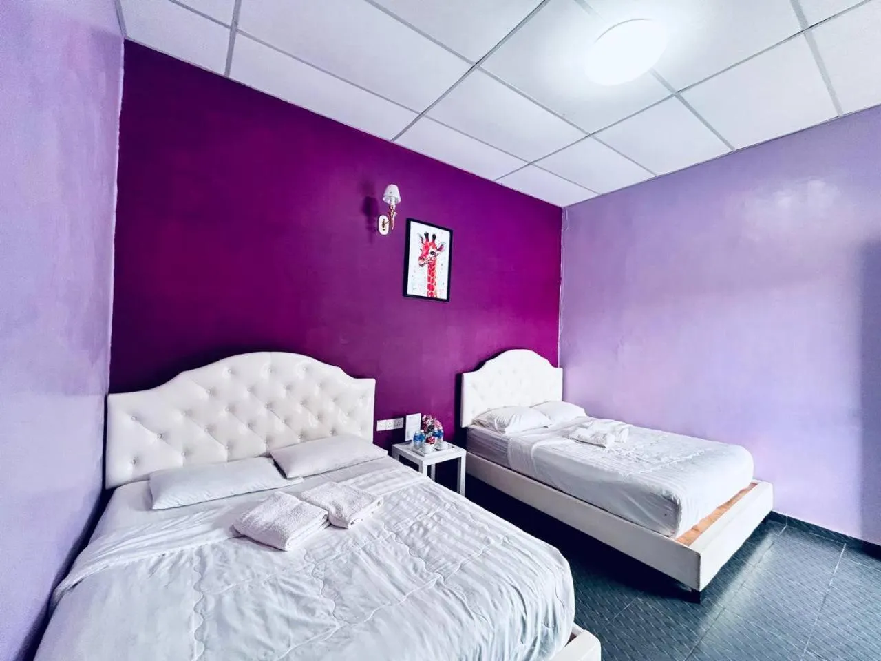 Bed in Taman Negara River View Lodge