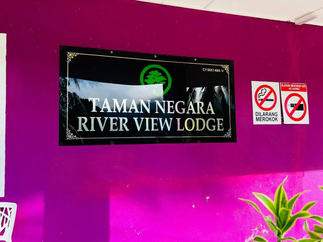 Taman Negara River View Lodge