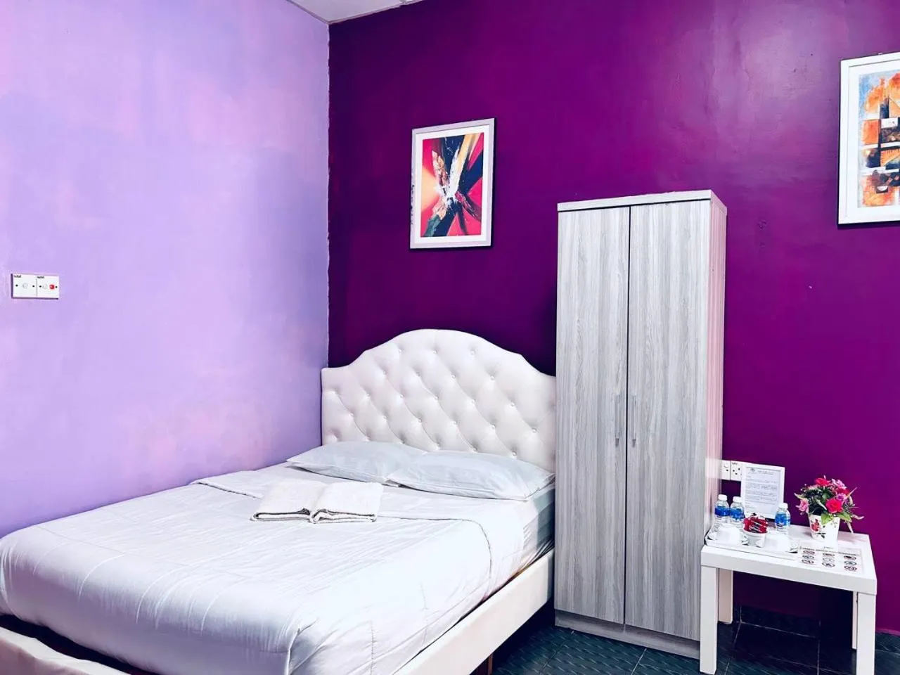 Bed in Taman Negara River View Lodge