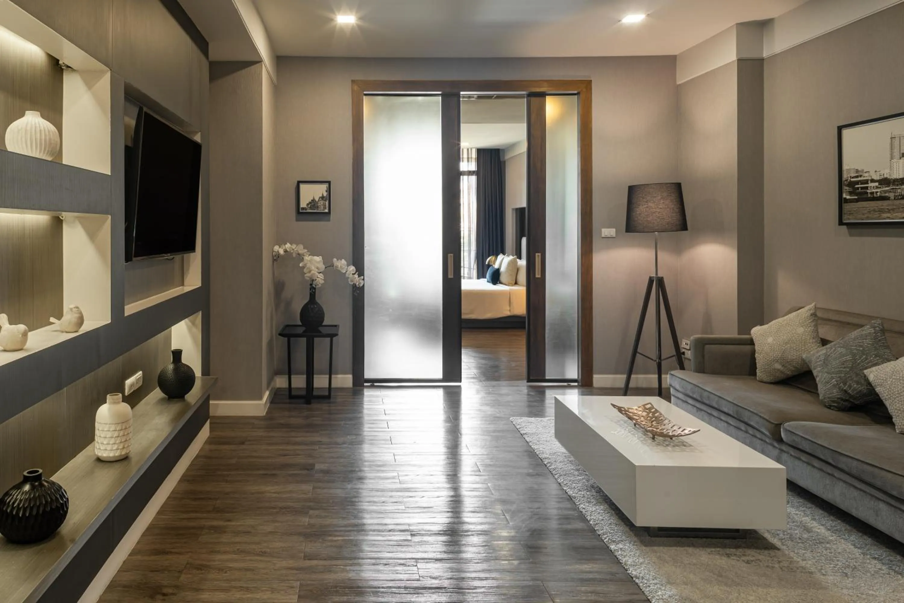 Bed in Metropolis Suites Bangkok, Tapestry Collection by Hilton